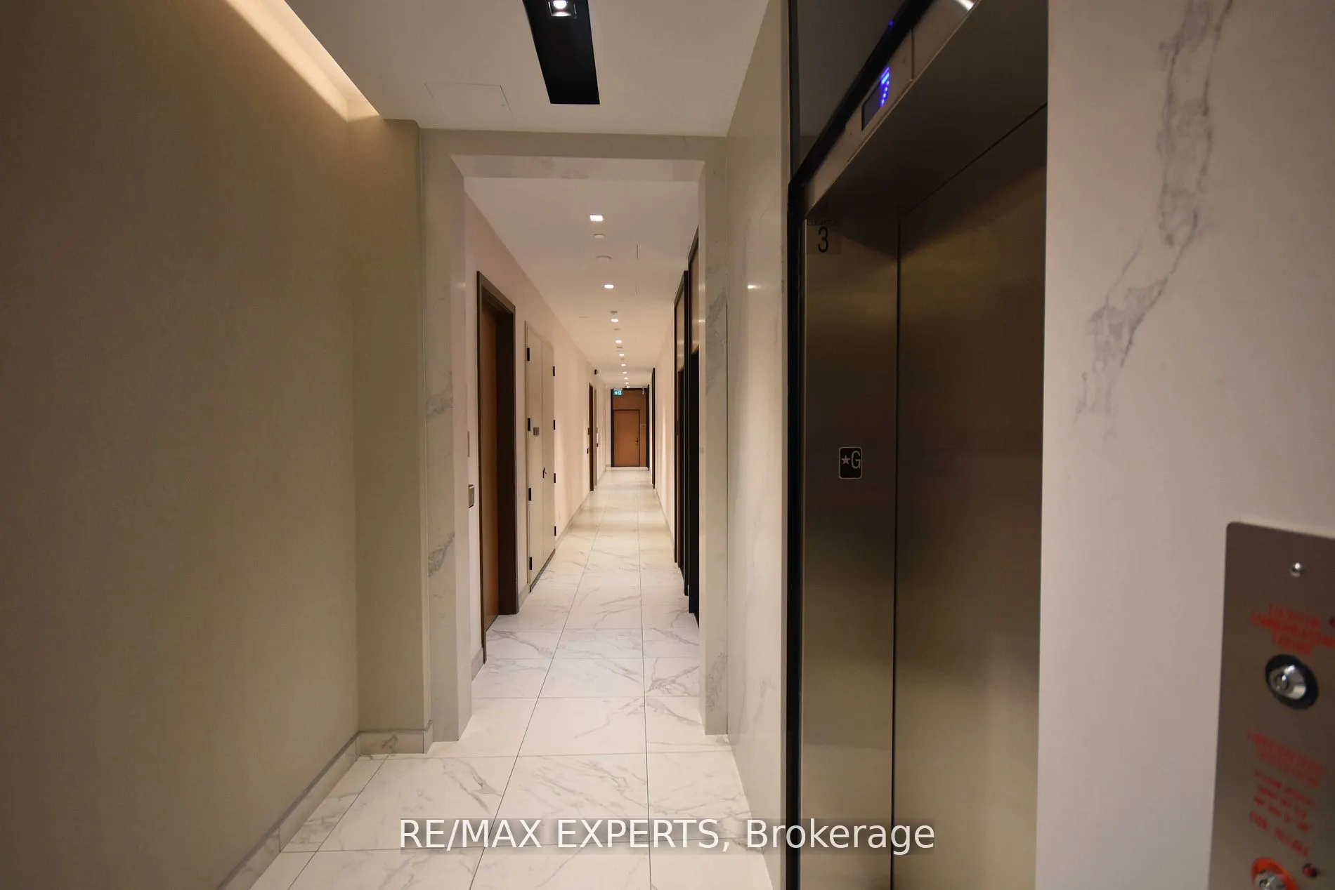 8 Tippett Road, #1507