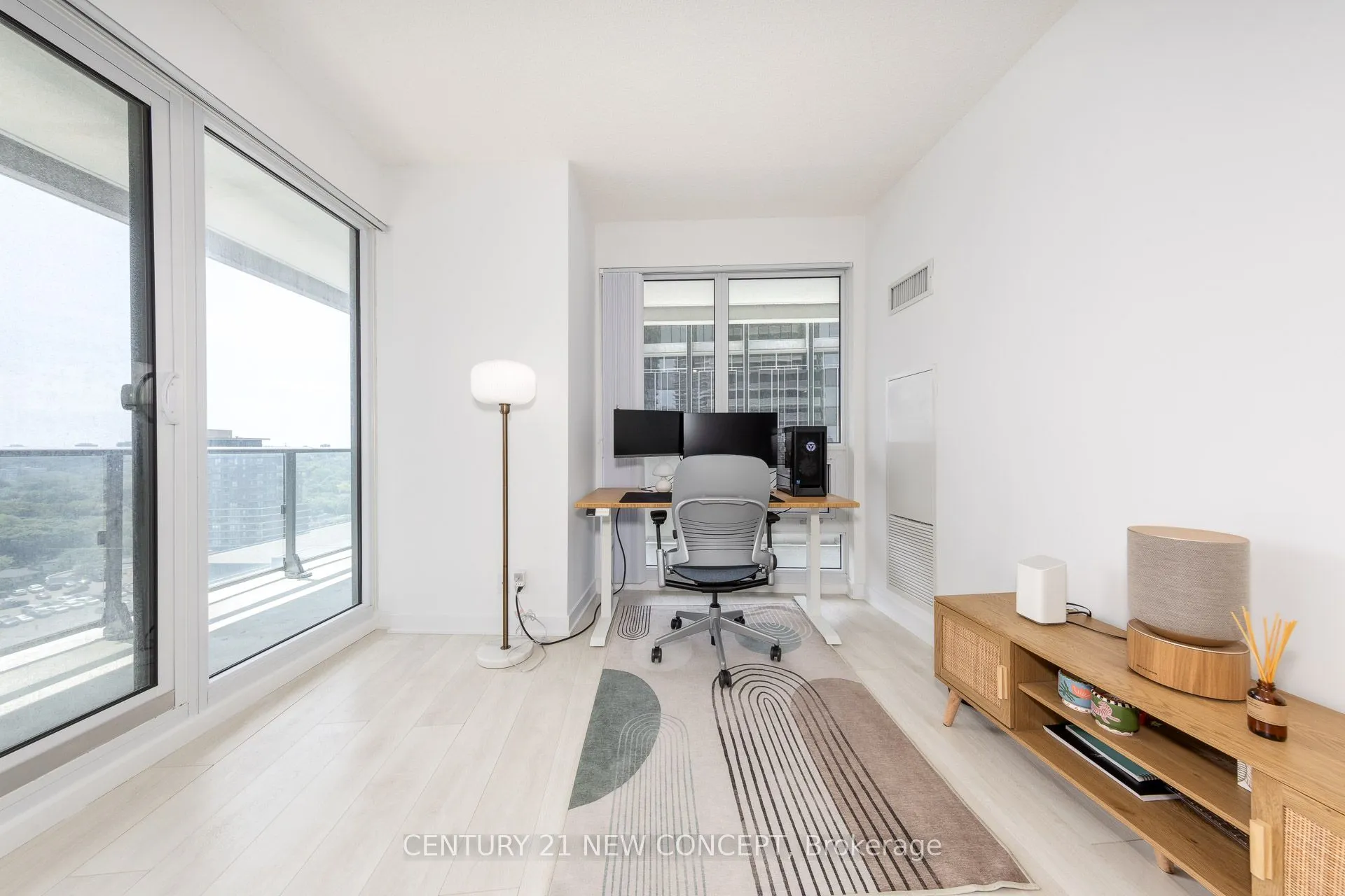 2221 Yonge Street, #1408