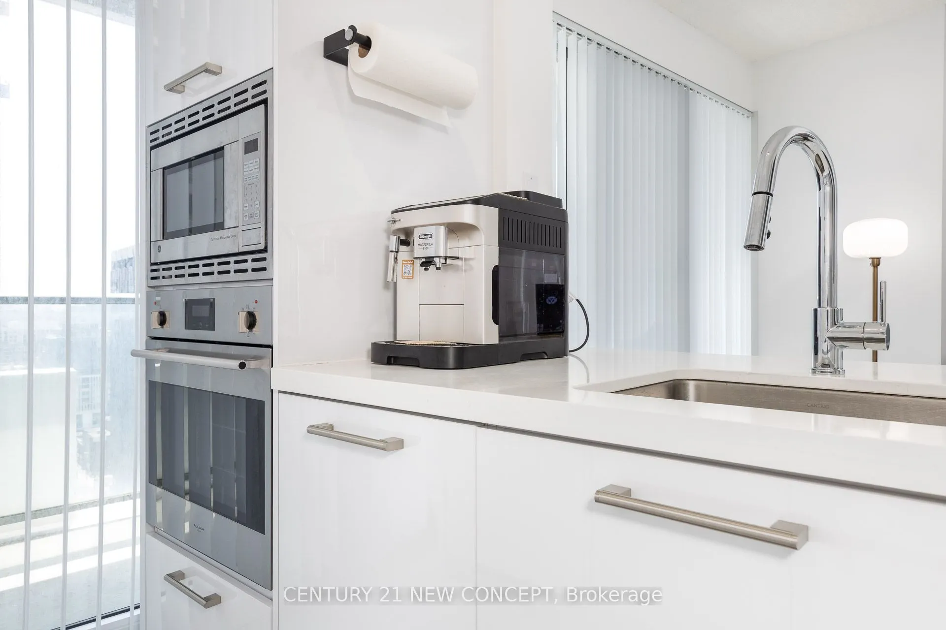 2221 Yonge Street, #1408