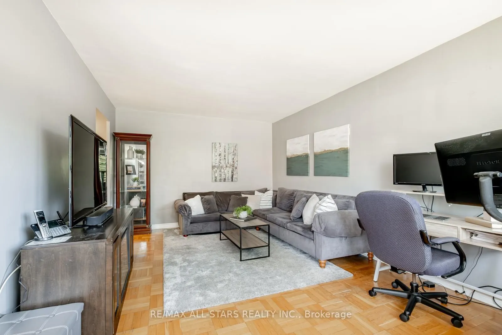 219 Wilson Avenue, #201