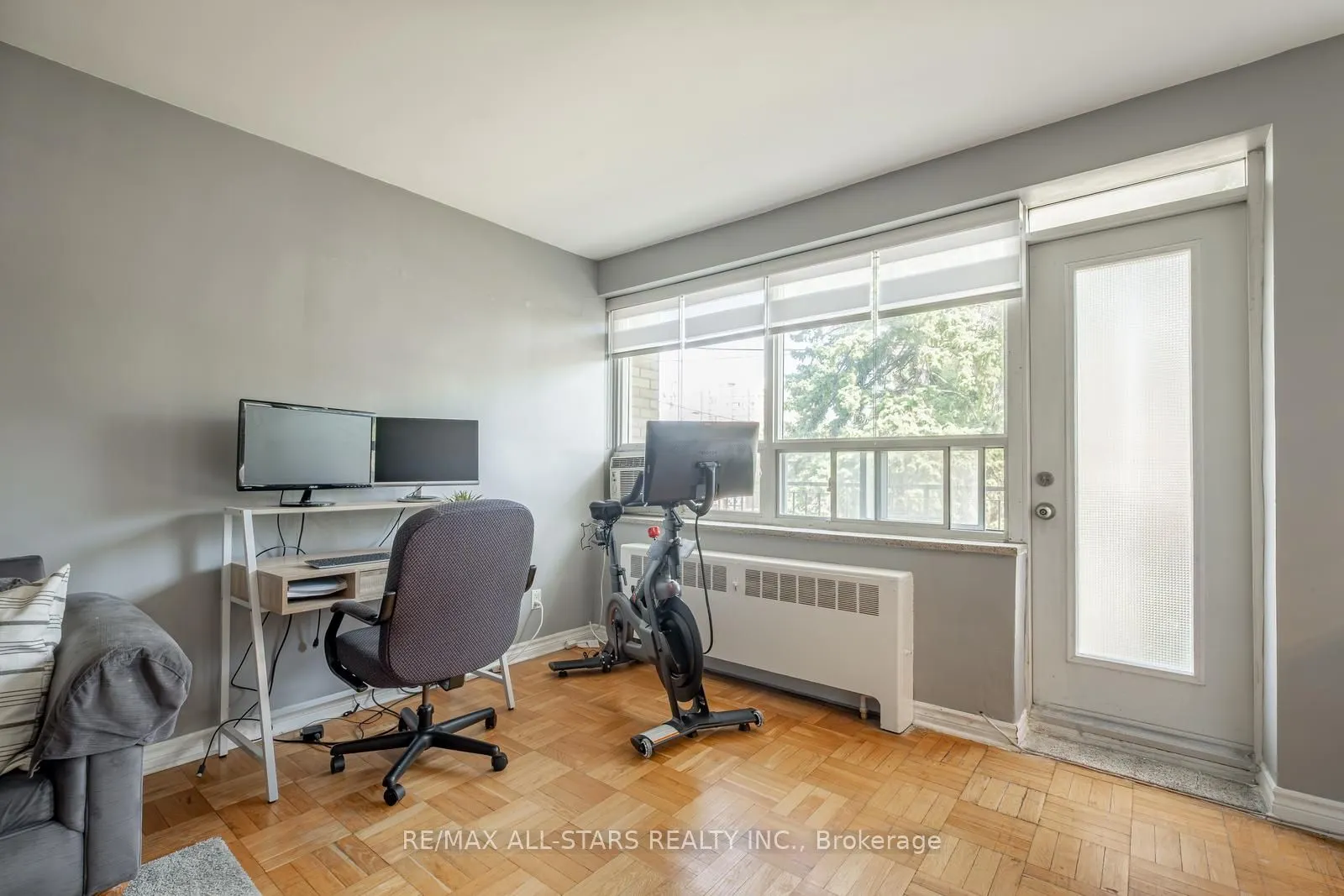 219 Wilson Avenue, #201