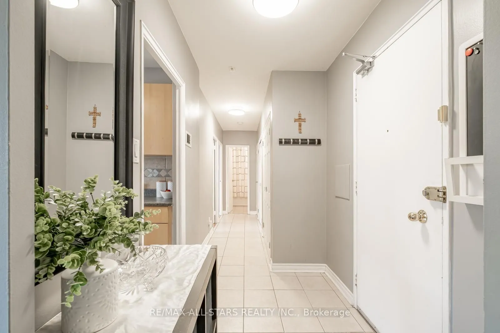 219 Wilson Avenue, #201