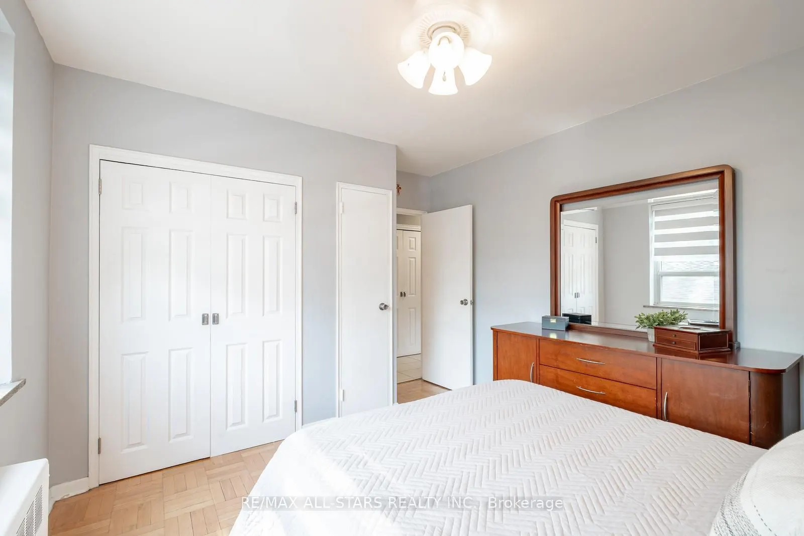 219 Wilson Avenue, #201