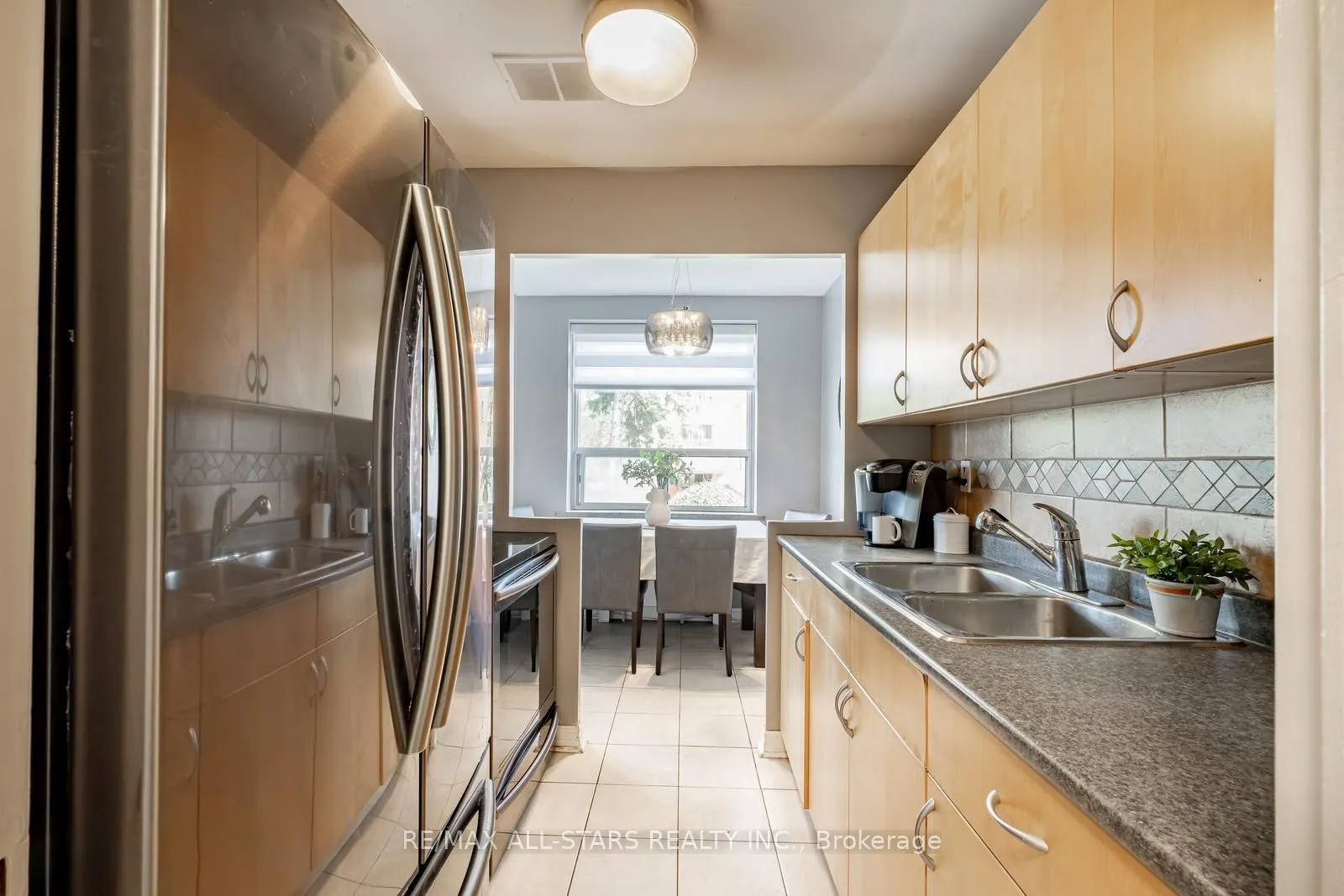 219 Wilson Avenue, #201