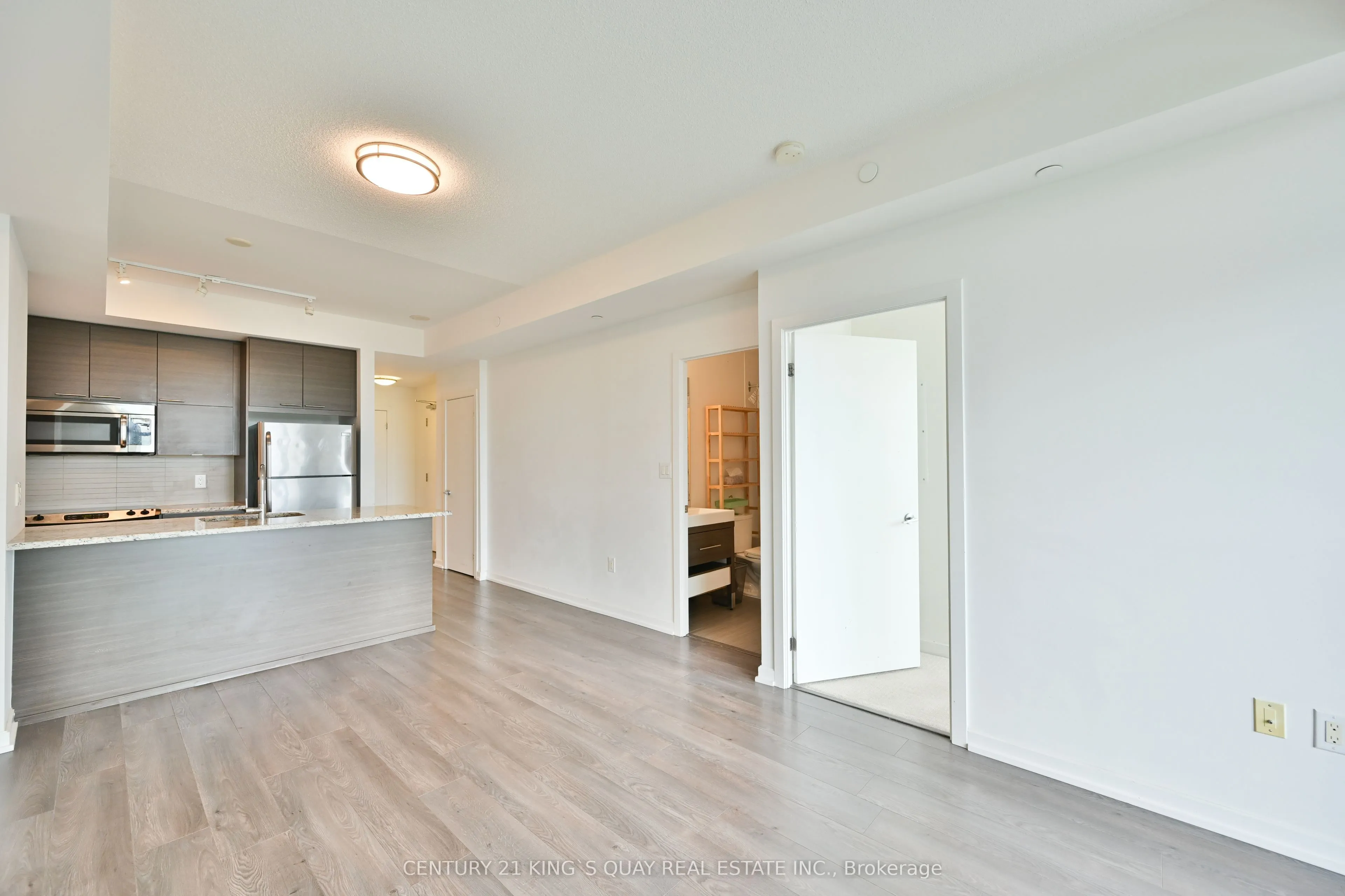 66 Forest Manor Road, #513
