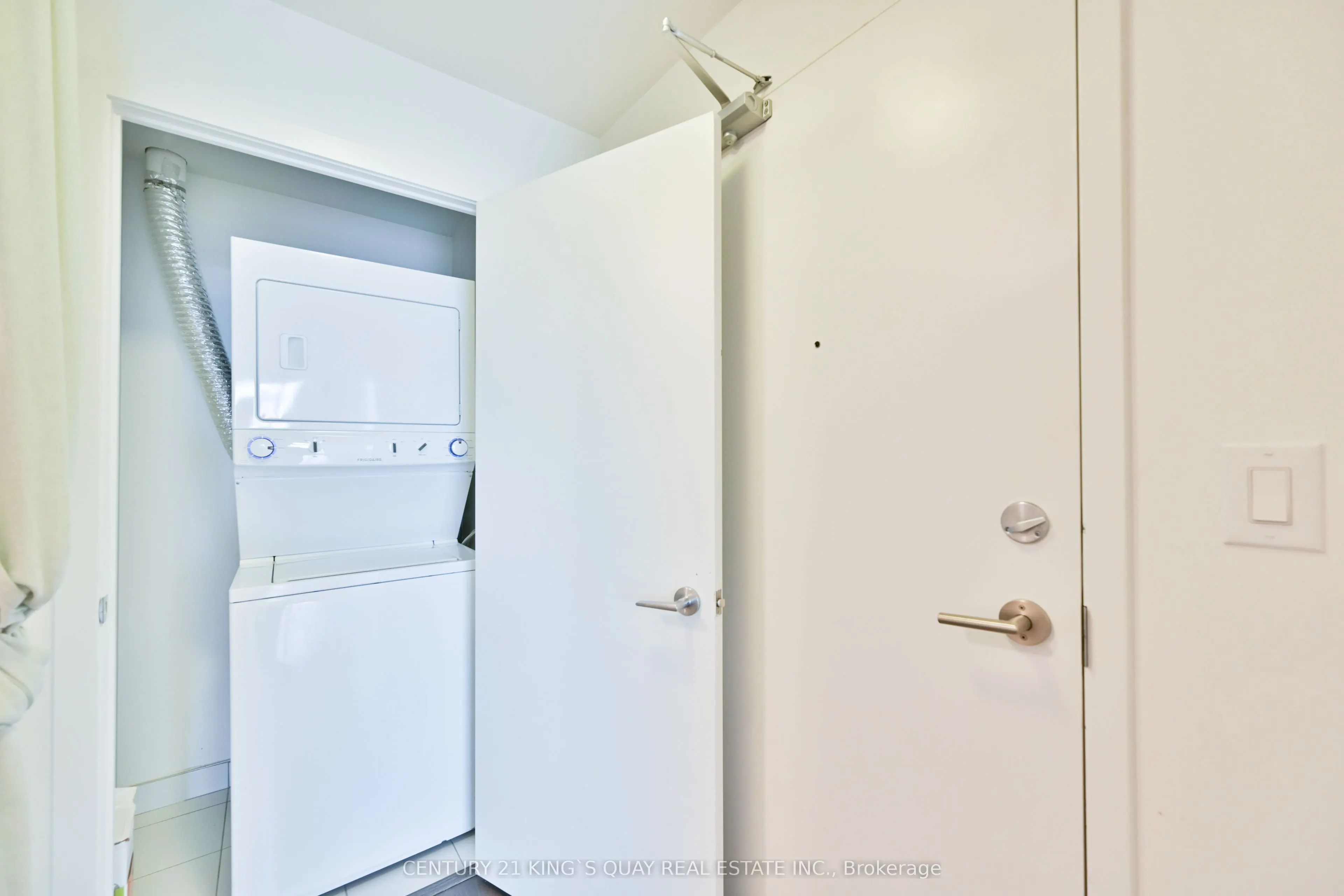 66 Forest Manor Road, #513