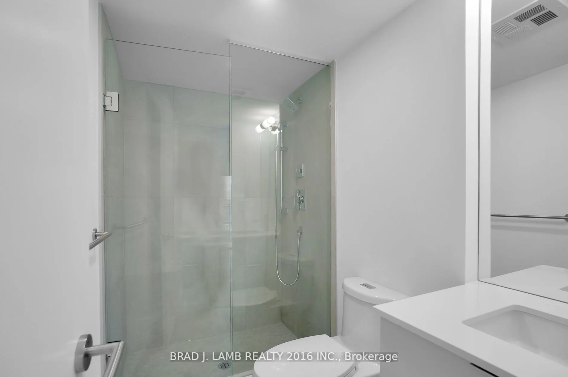47 Mutual Street, #2507