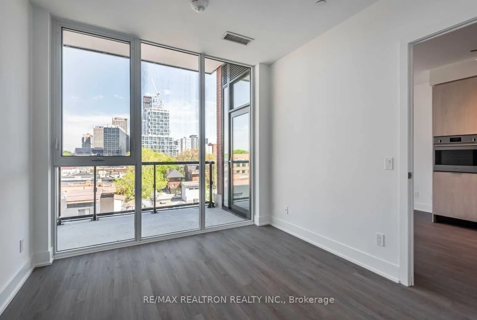1 Belsize Drive, #816