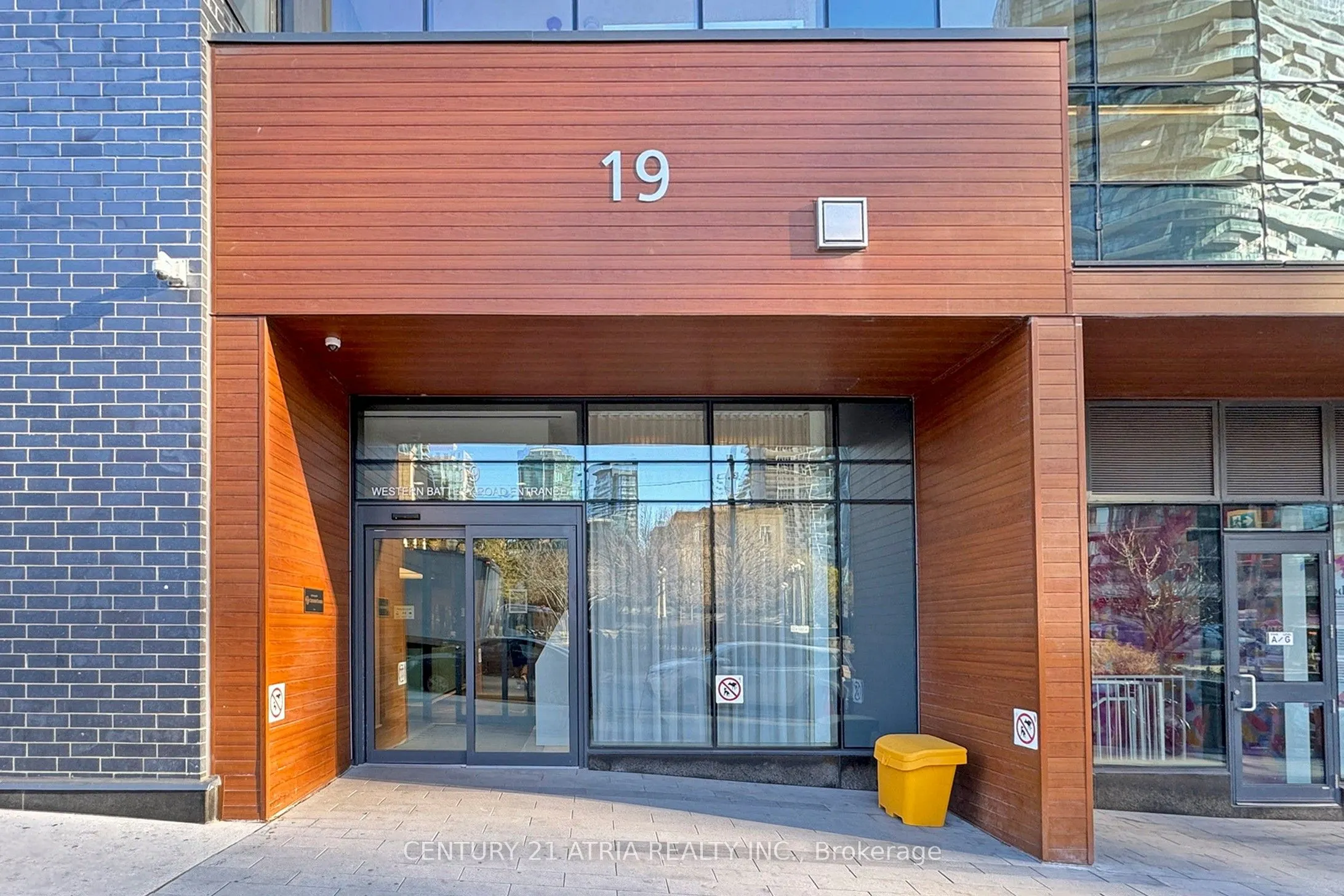 19 Western Battery Road, #1618