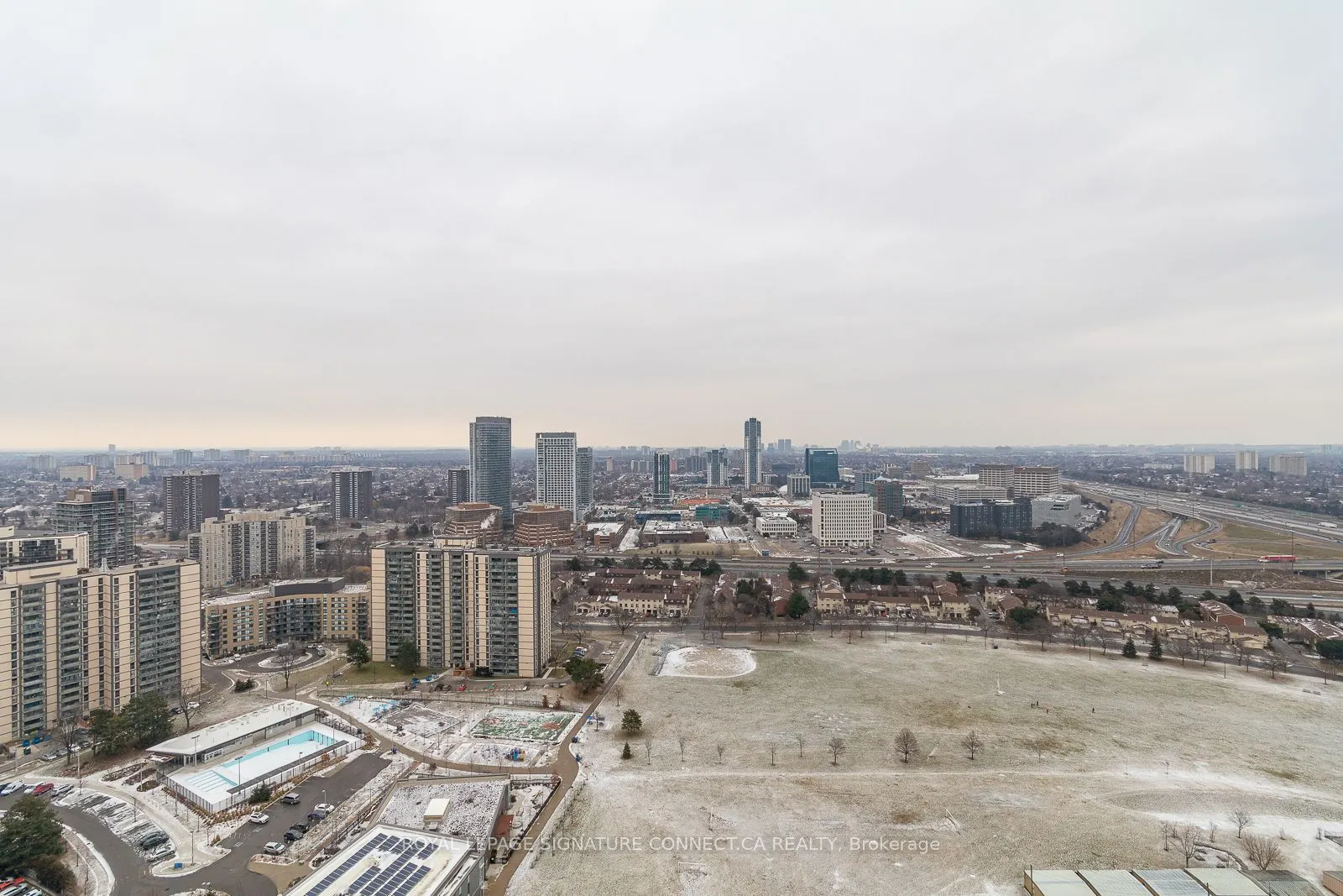 32 Forest Manor Road, #3007