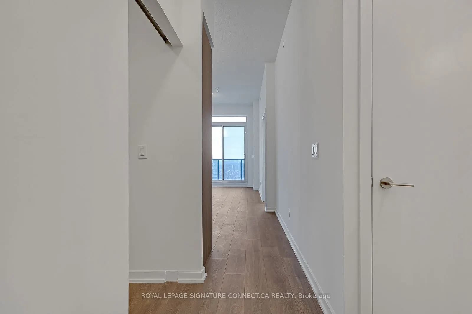 32 Forest Manor Road, #3007