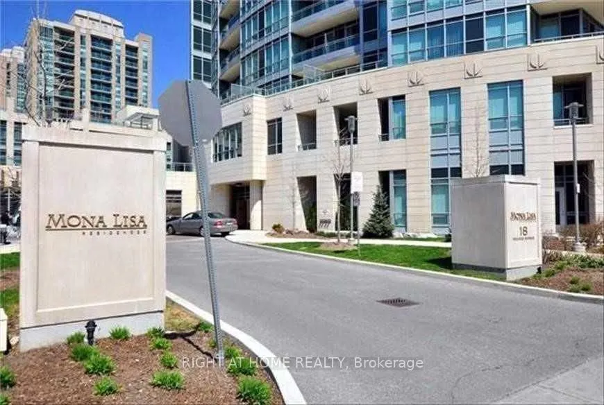 18 Holmes Avenue, #815