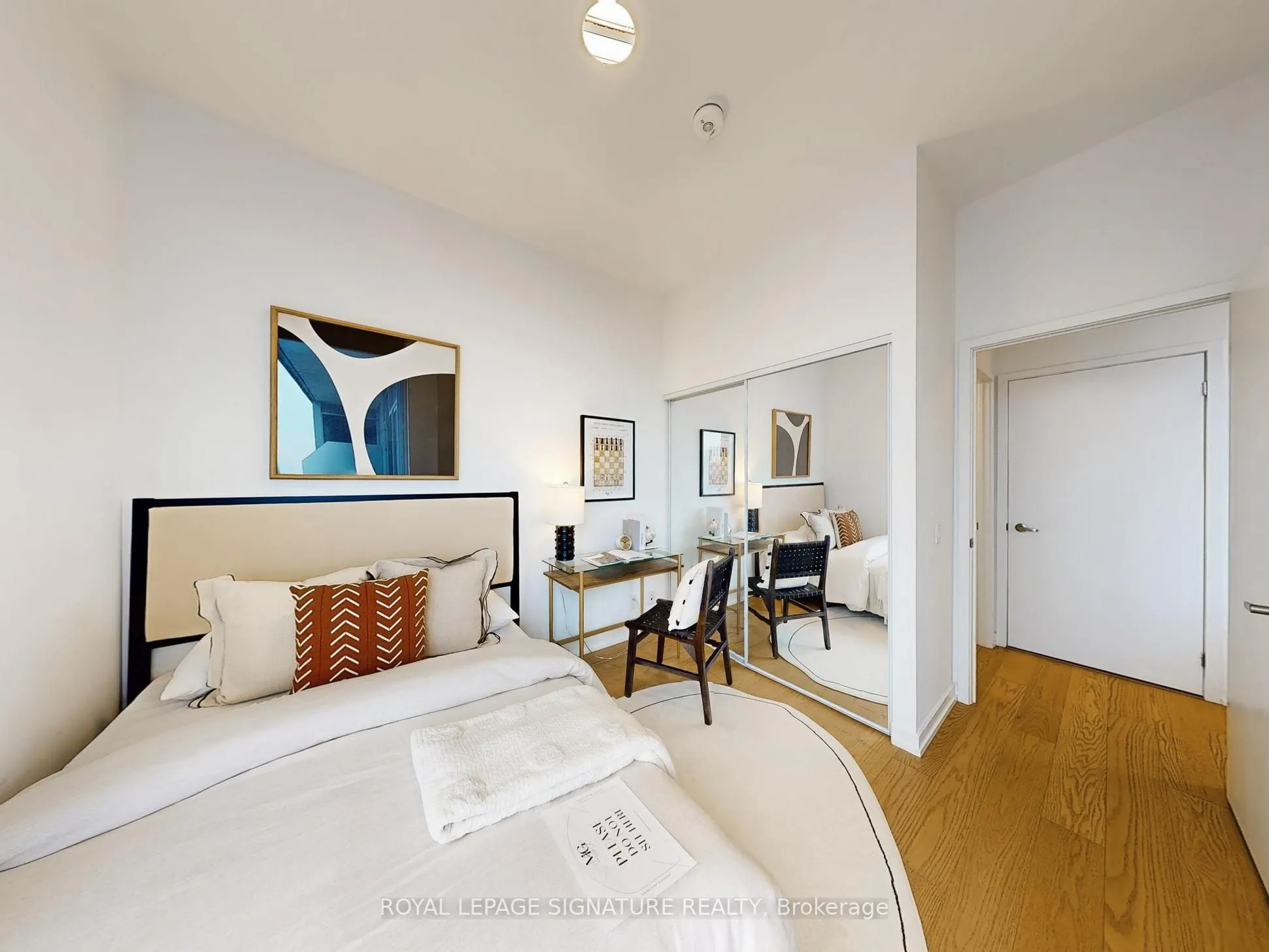 20 Tubman Avenue, #2616
