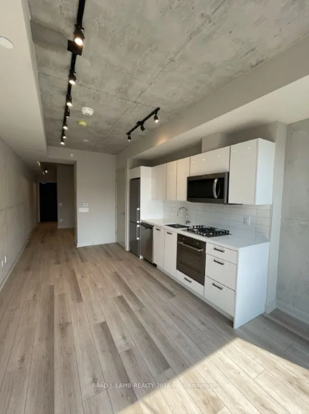 458 Richmond Street W, #904