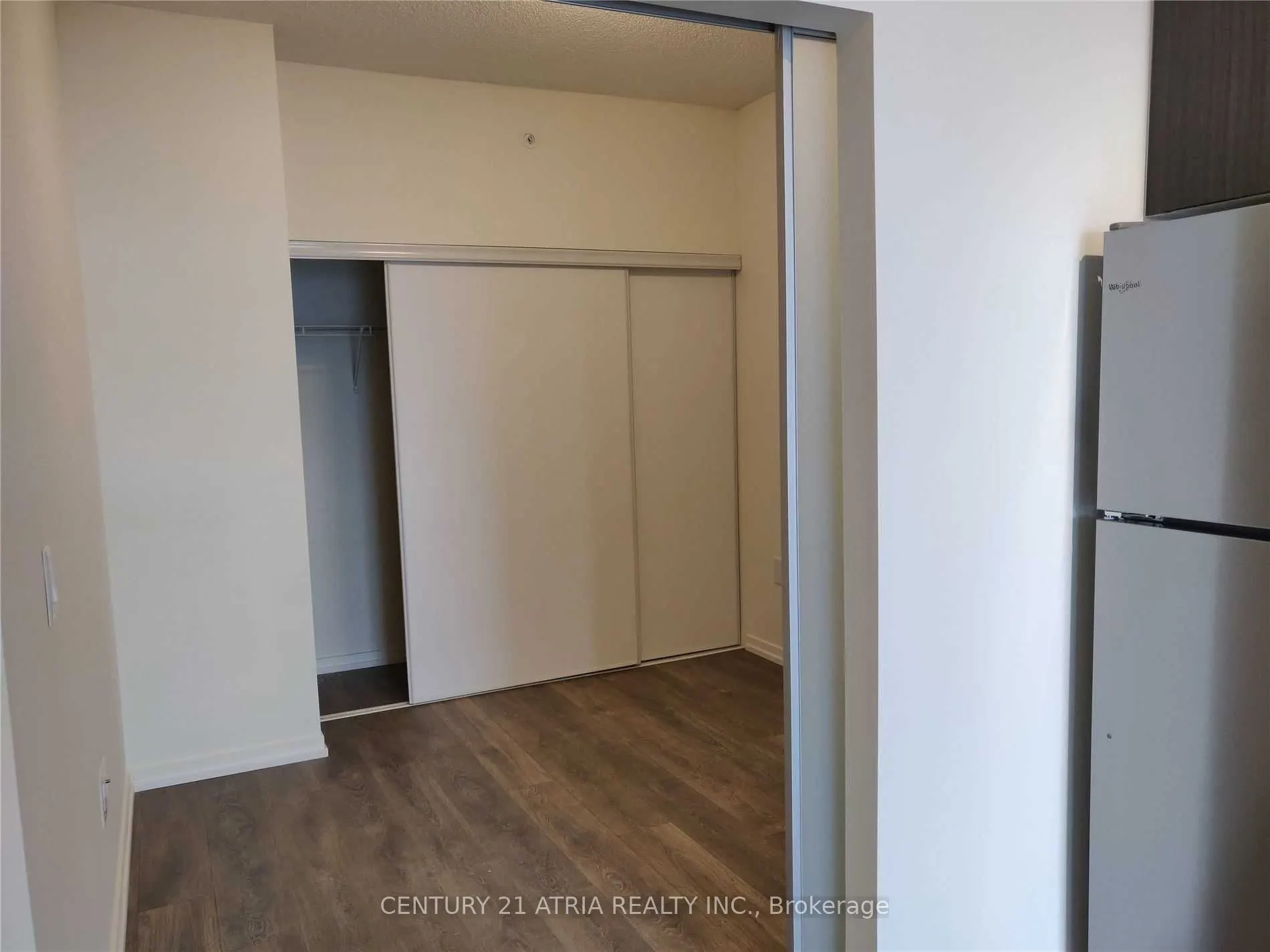 3237 Bayview Avenue, #811