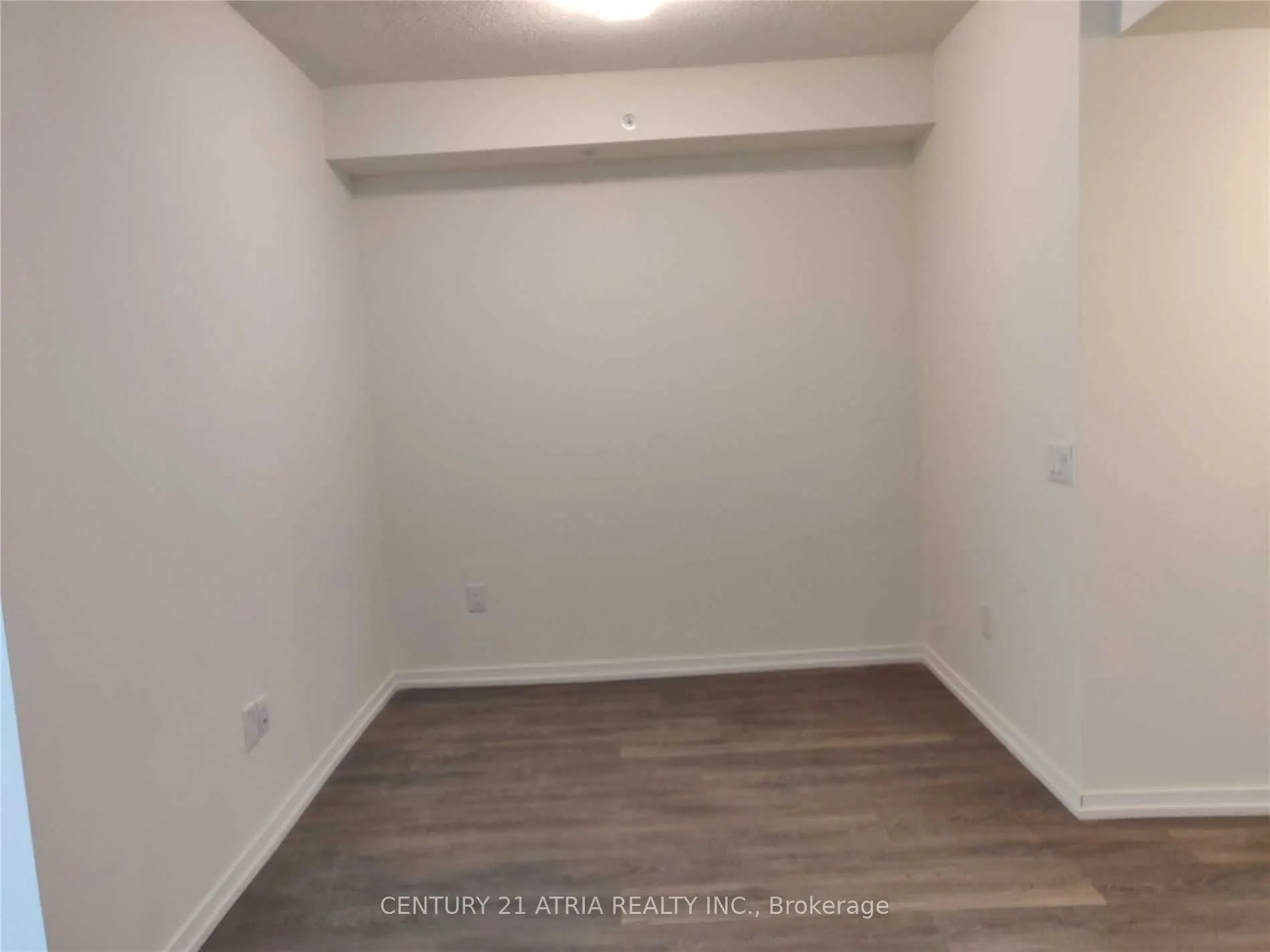 3237 Bayview Avenue, #811