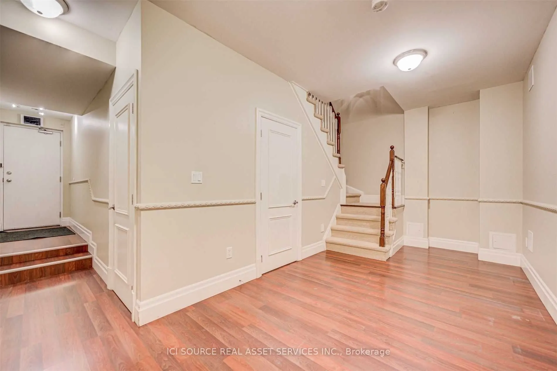 45 York Mills Road, #112