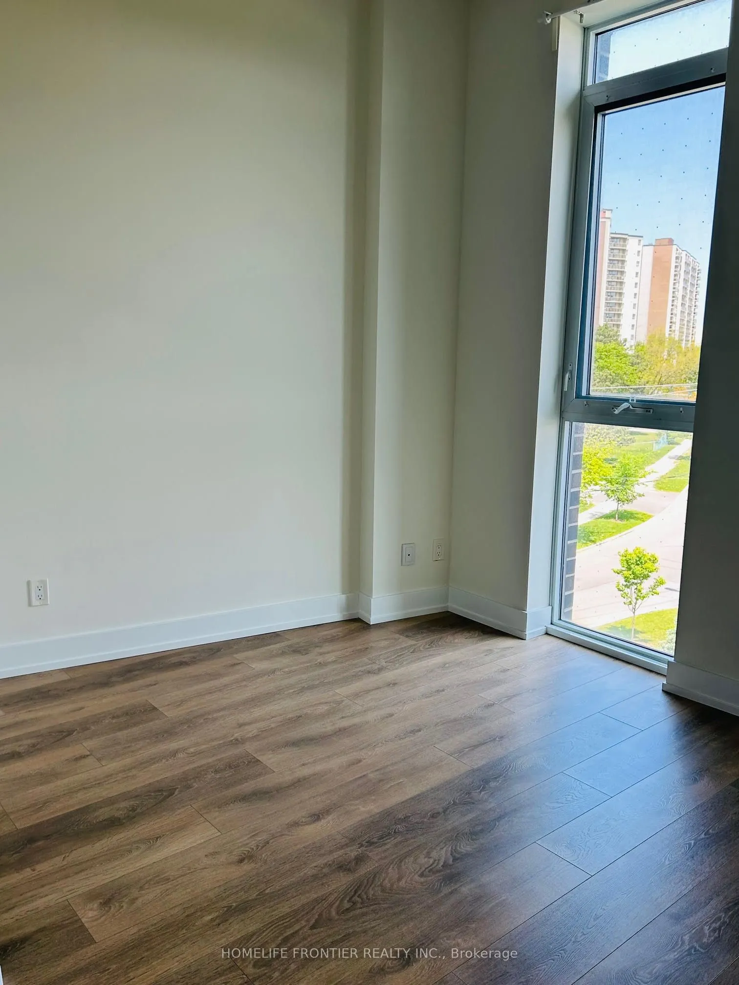 128 Fairview Mall Drive