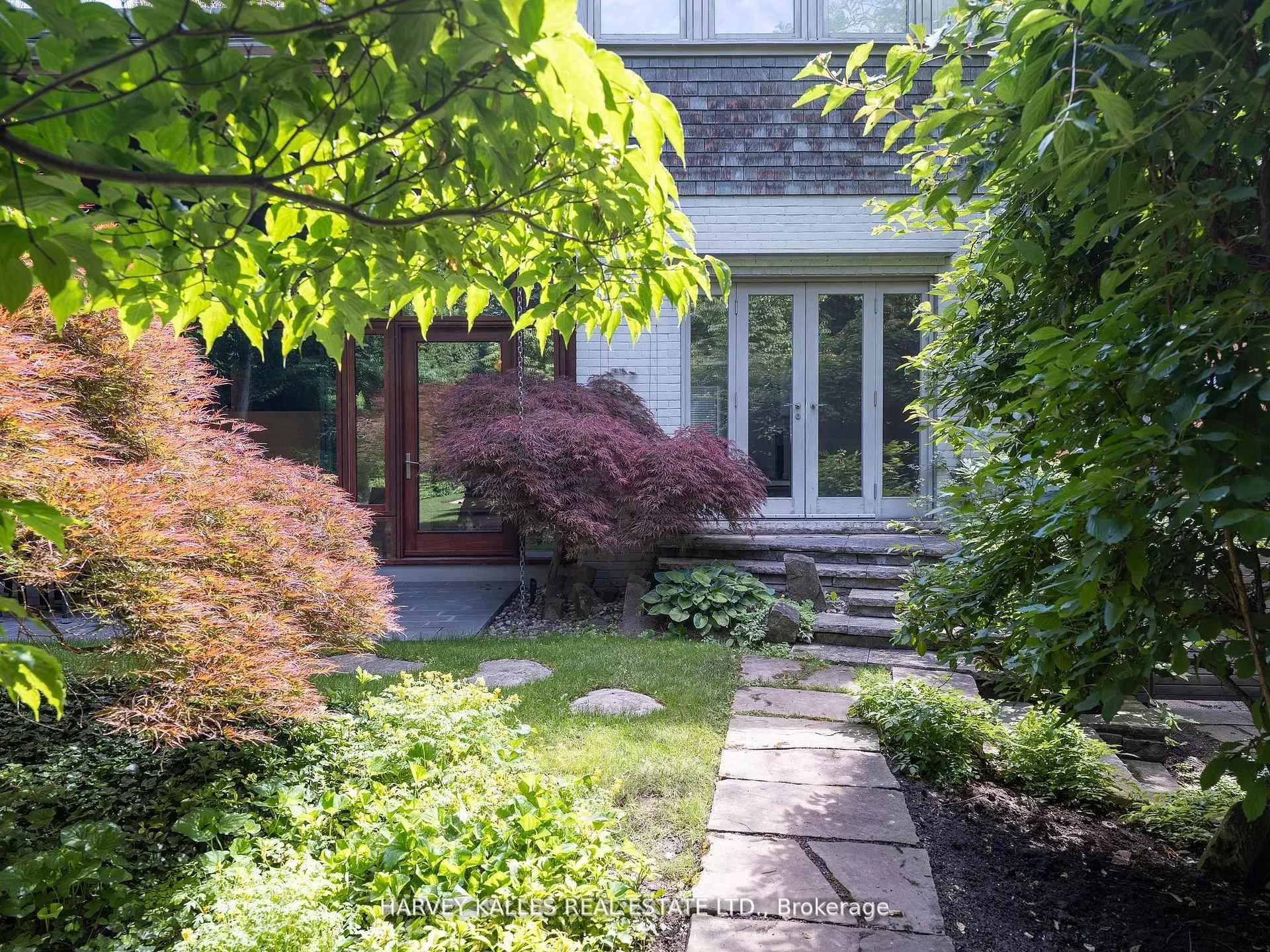 38 Dunvegan Road