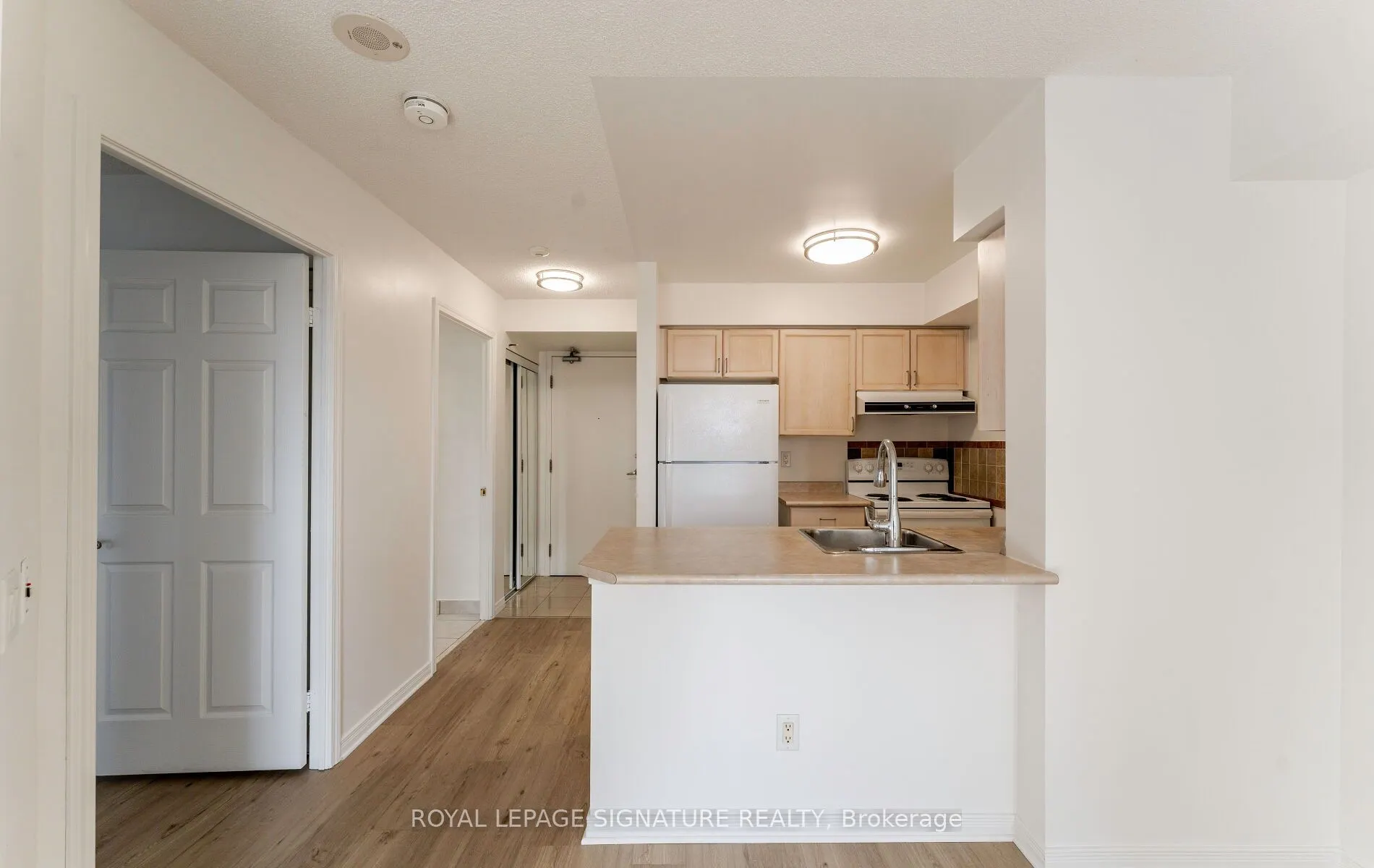 155 Beecroft Road, #2003