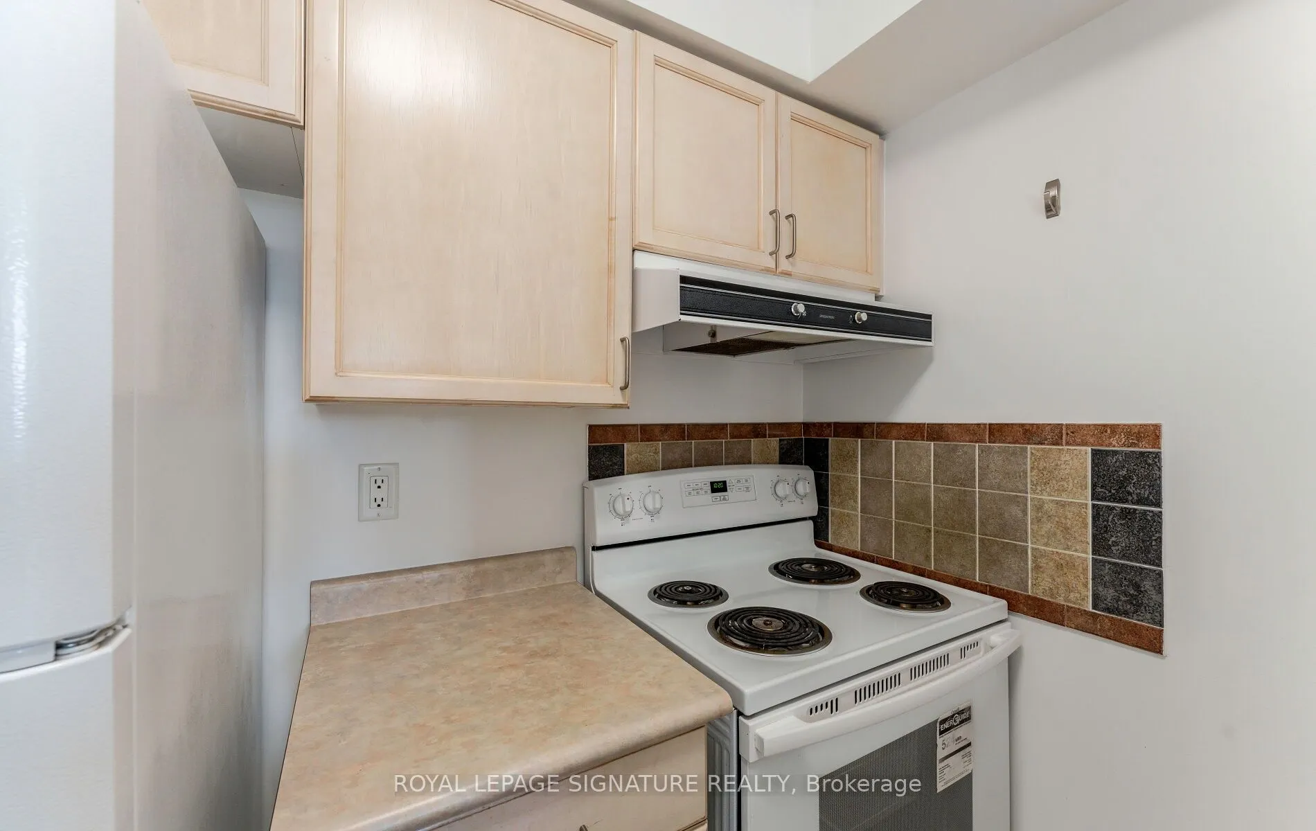 155 Beecroft Road, #2003