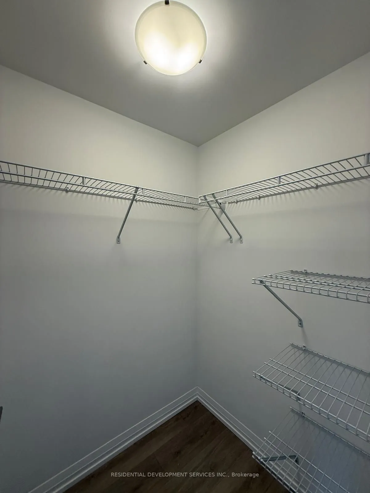 28 Widmer Street, #2829