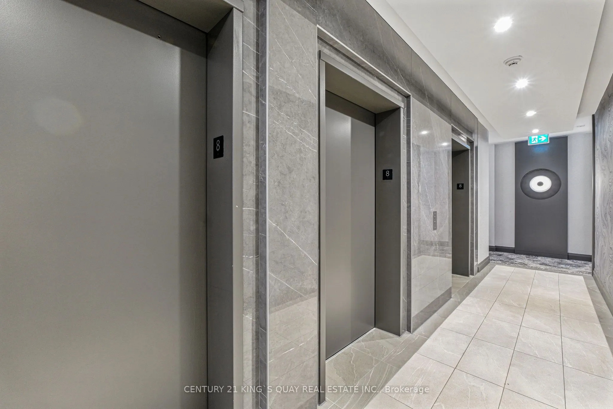 85 Bloor Street E, #810