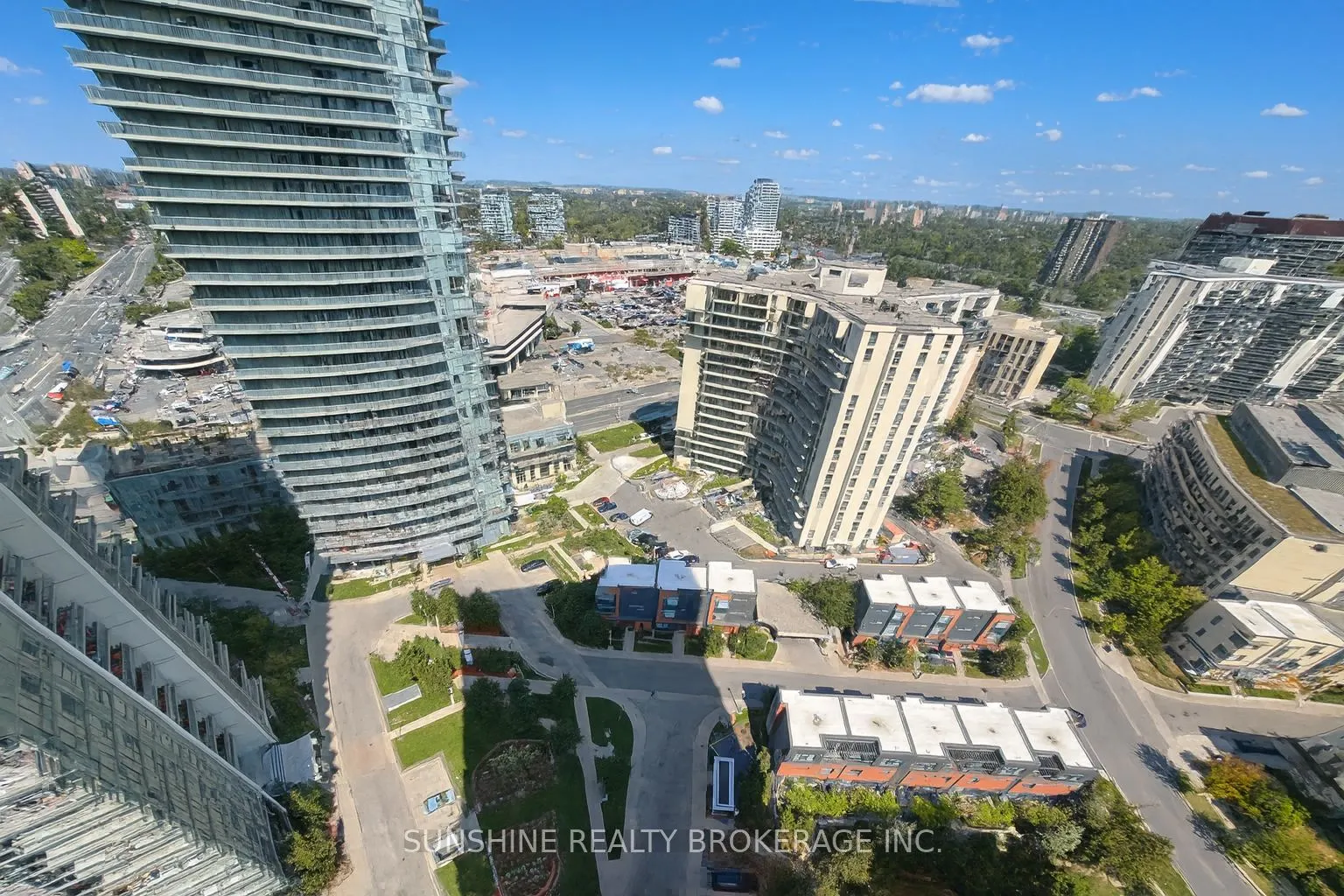 62 Forest Manor Road, #2112