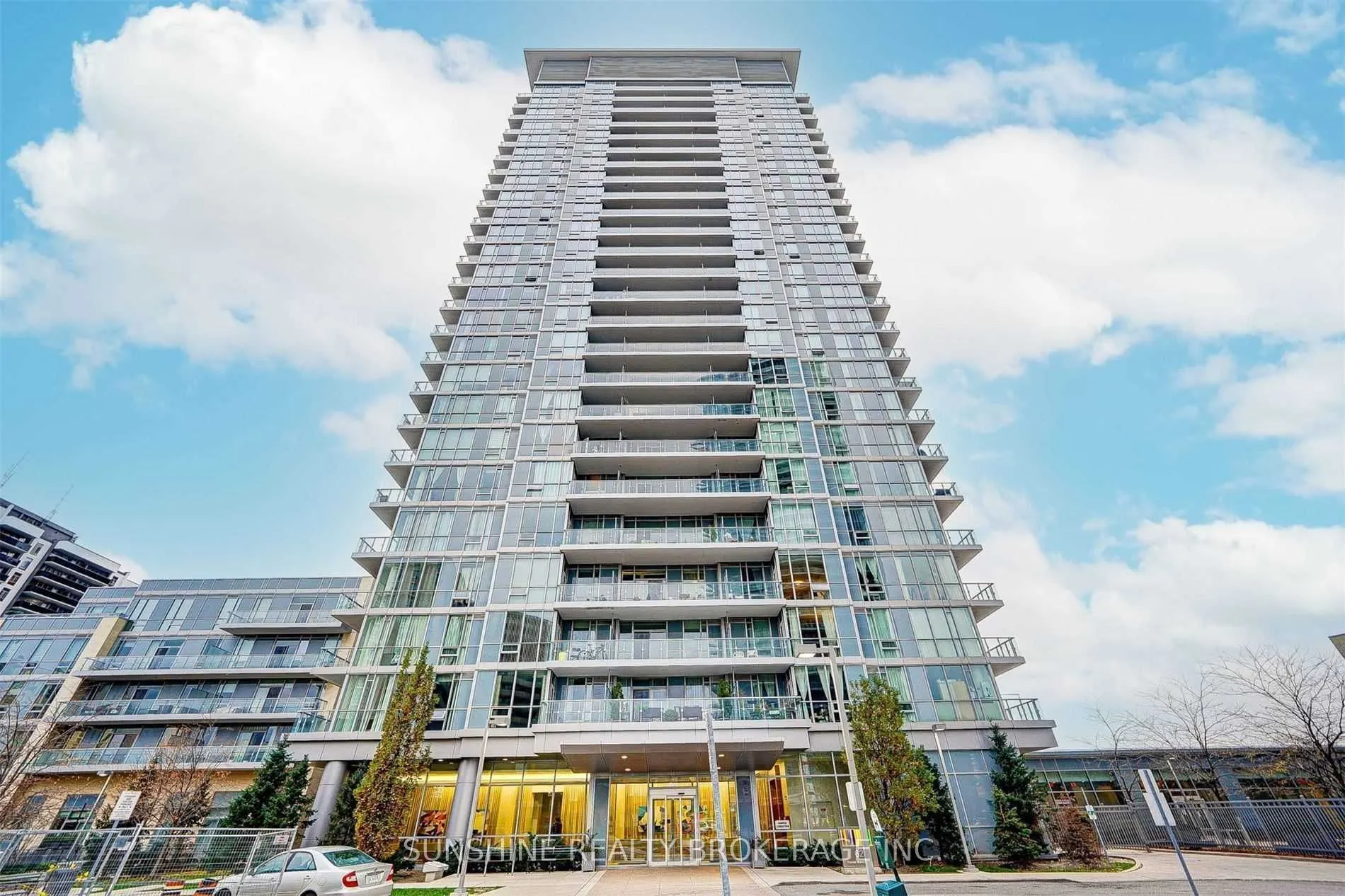 62 Forest Manor Road, #2112