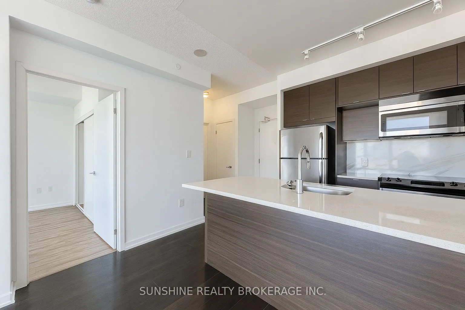 62 Forest Manor Road, #2112