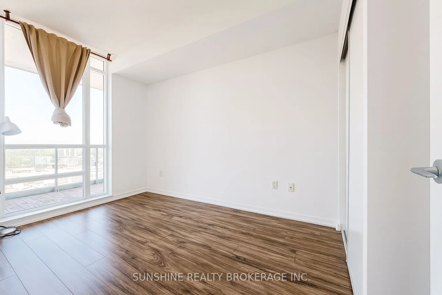 62 Forest Manor Road, #2112