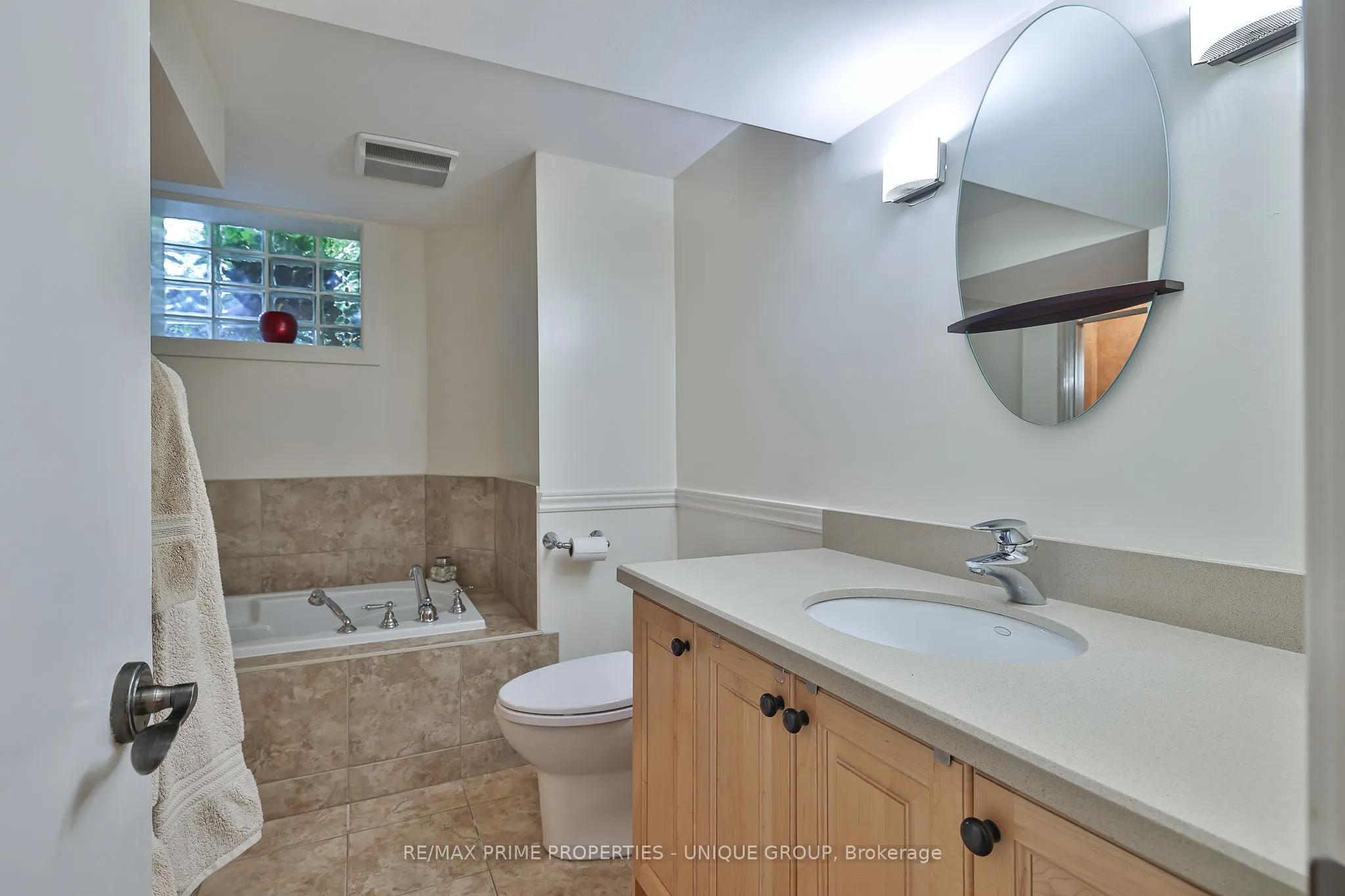 4 Tanager Avenue