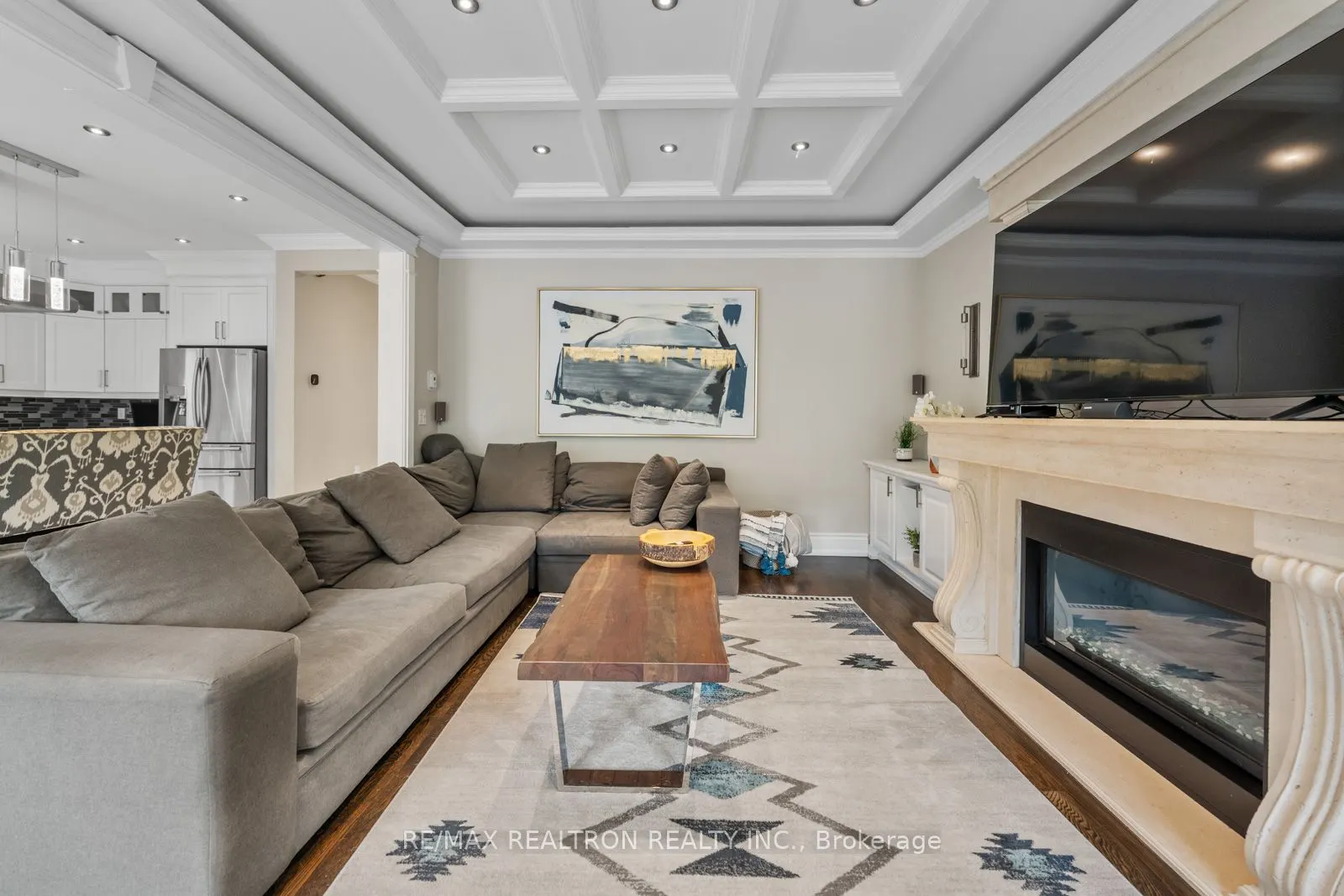 215 Reiner Road