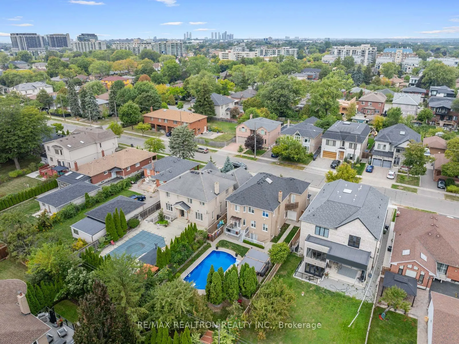 215 Reiner Road