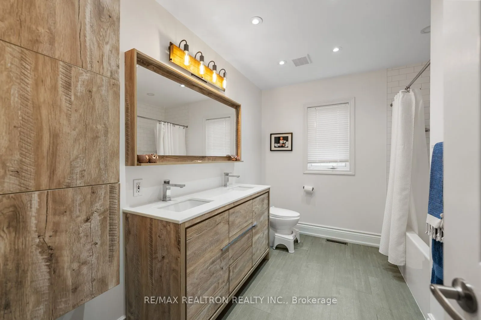 215 Reiner Road