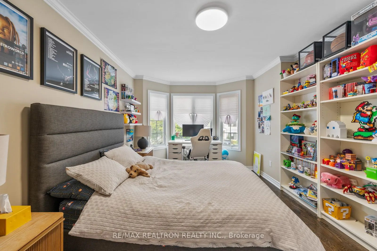 215 Reiner Road
