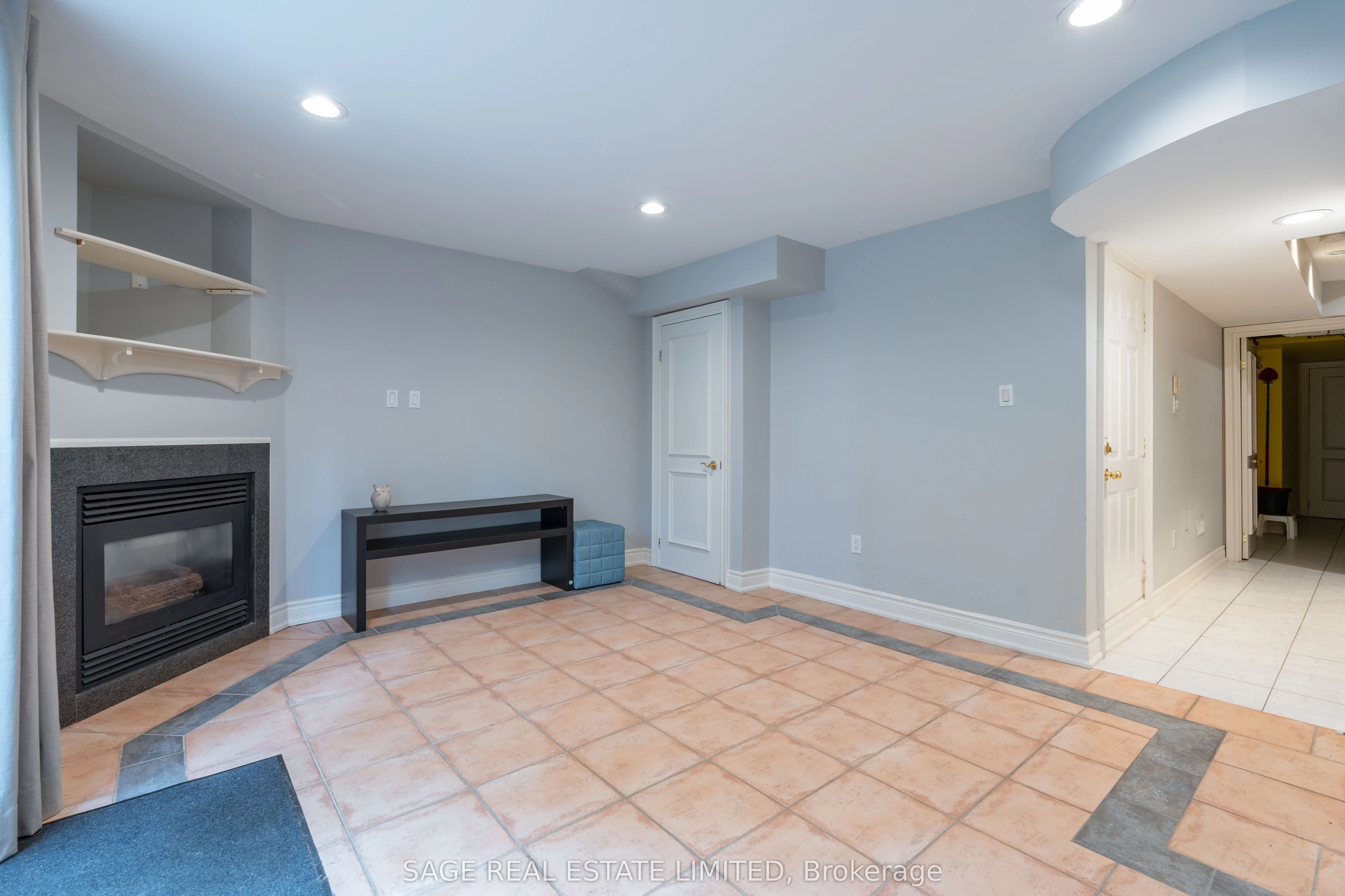 261 Jedburgh Road