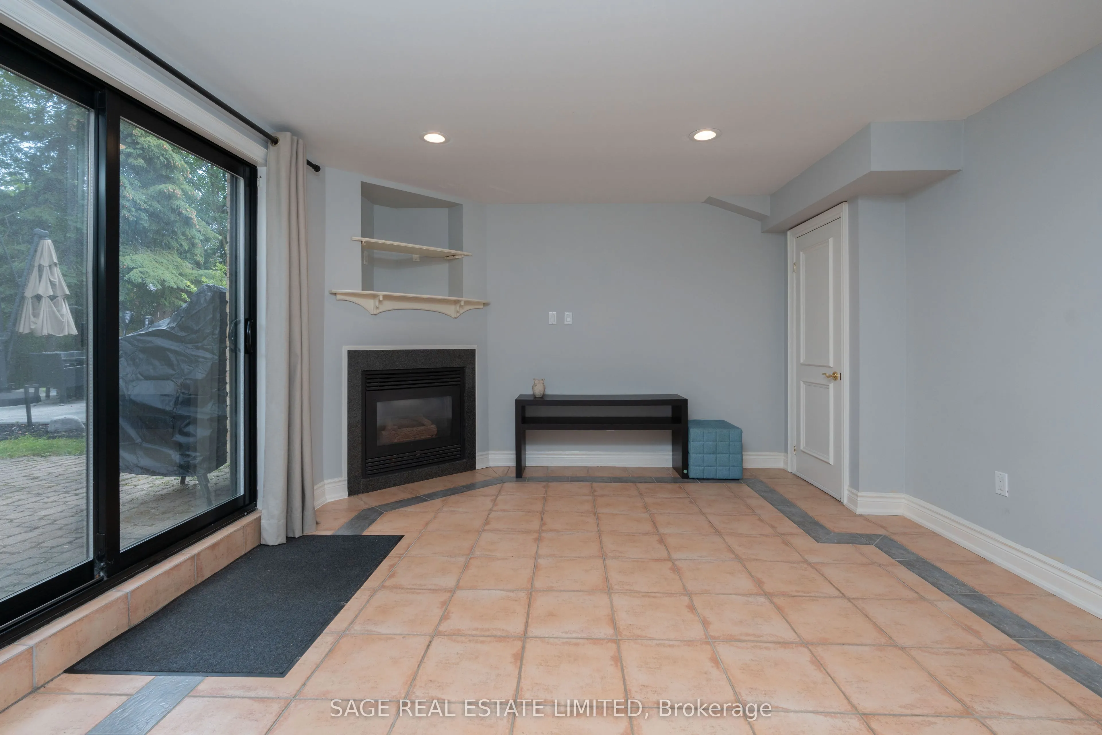 261 Jedburgh Road