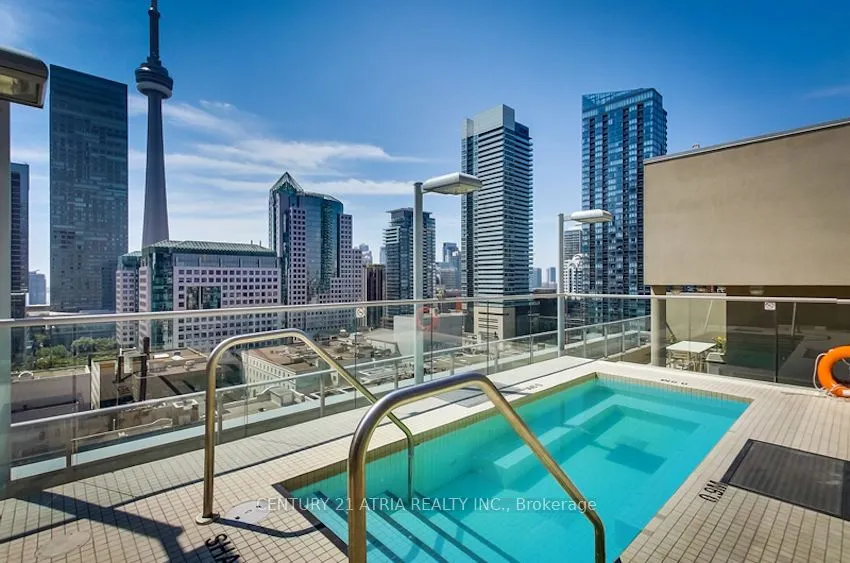 21 Nelson Street, #209