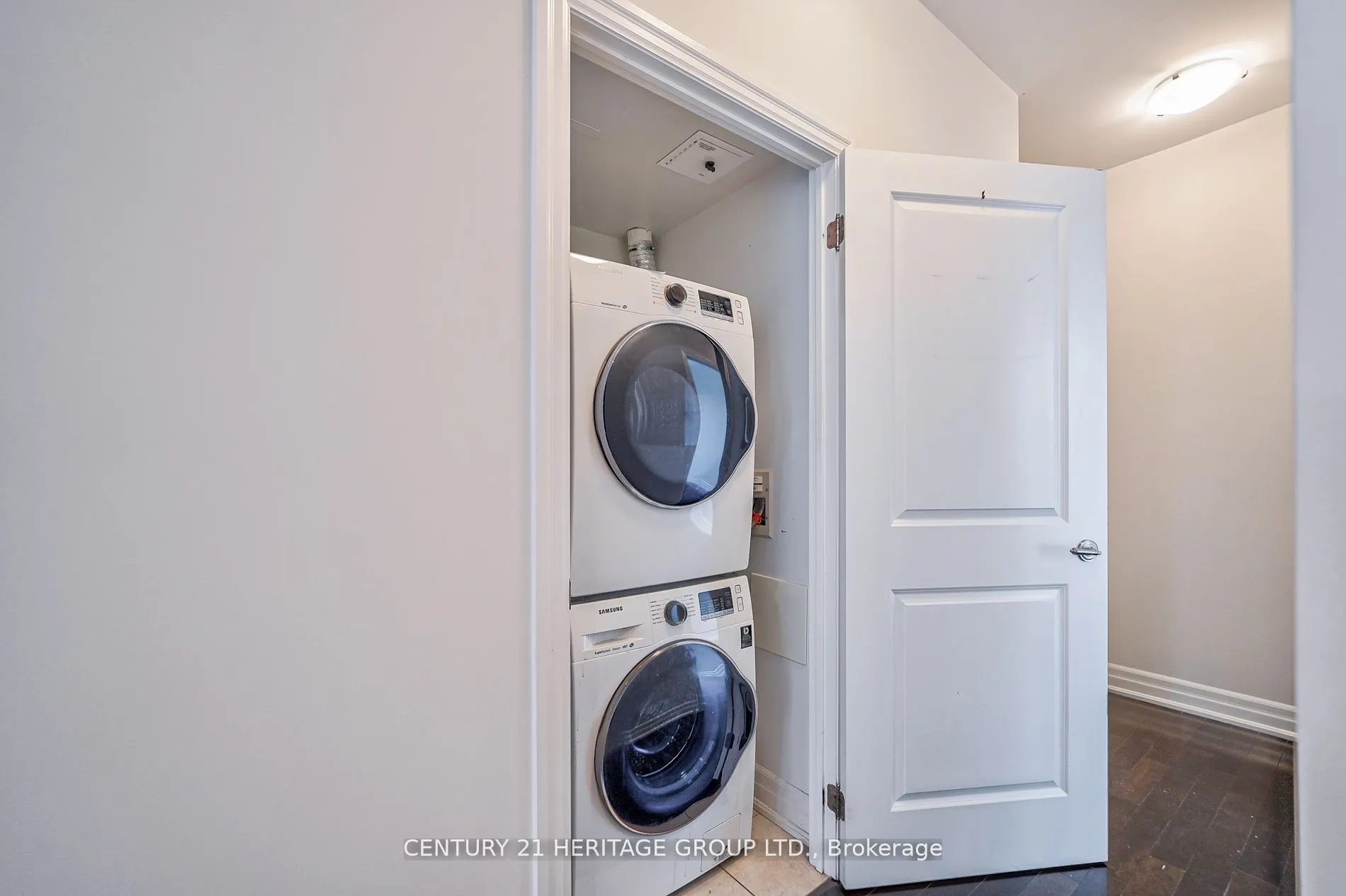 23 Rean Drive, #501