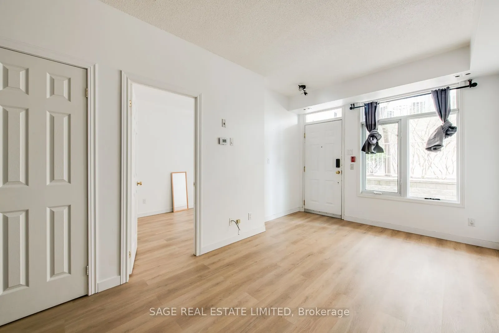 38 Stadium Road, #661