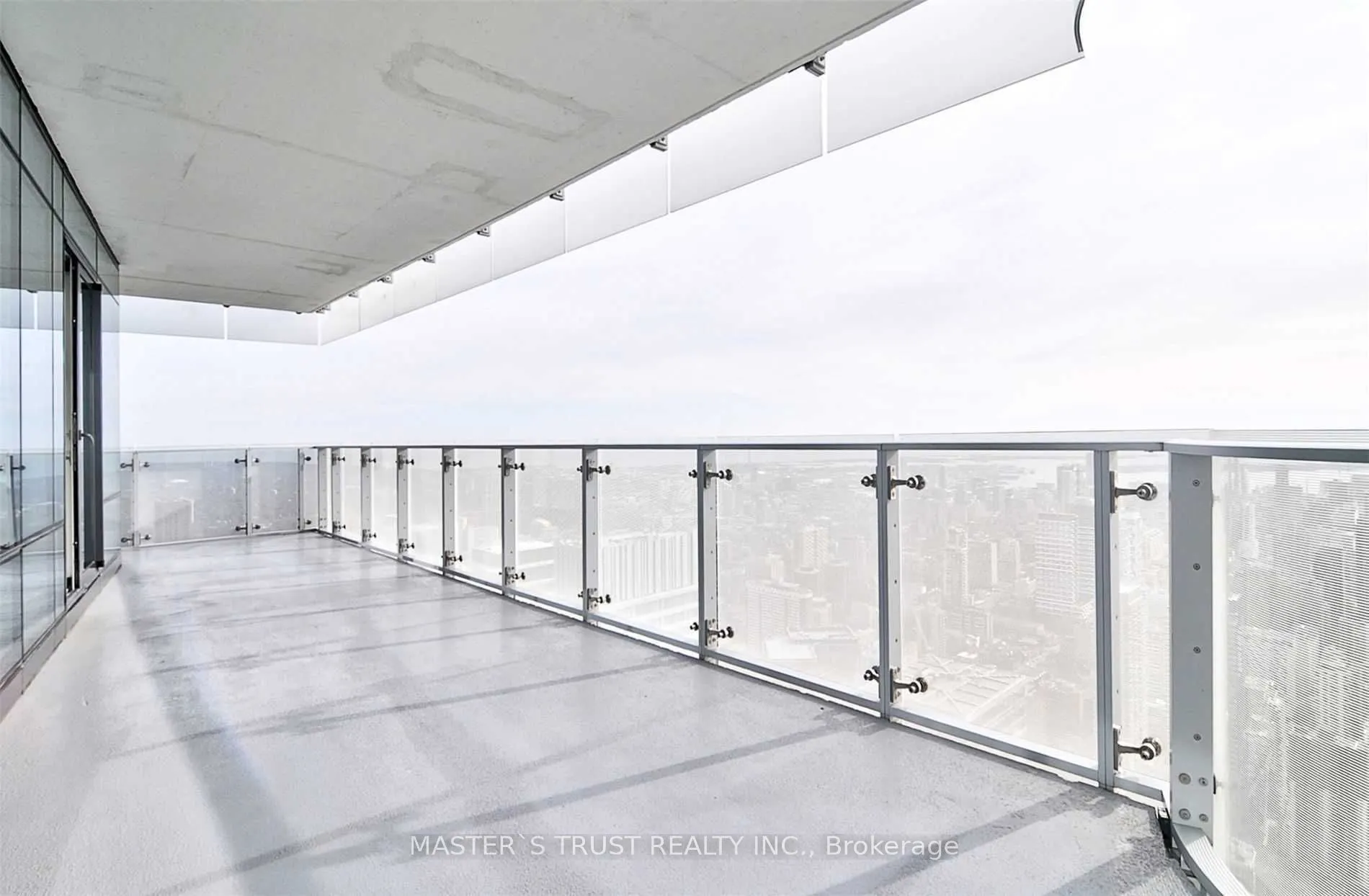 1 Bloor Street E, #6504