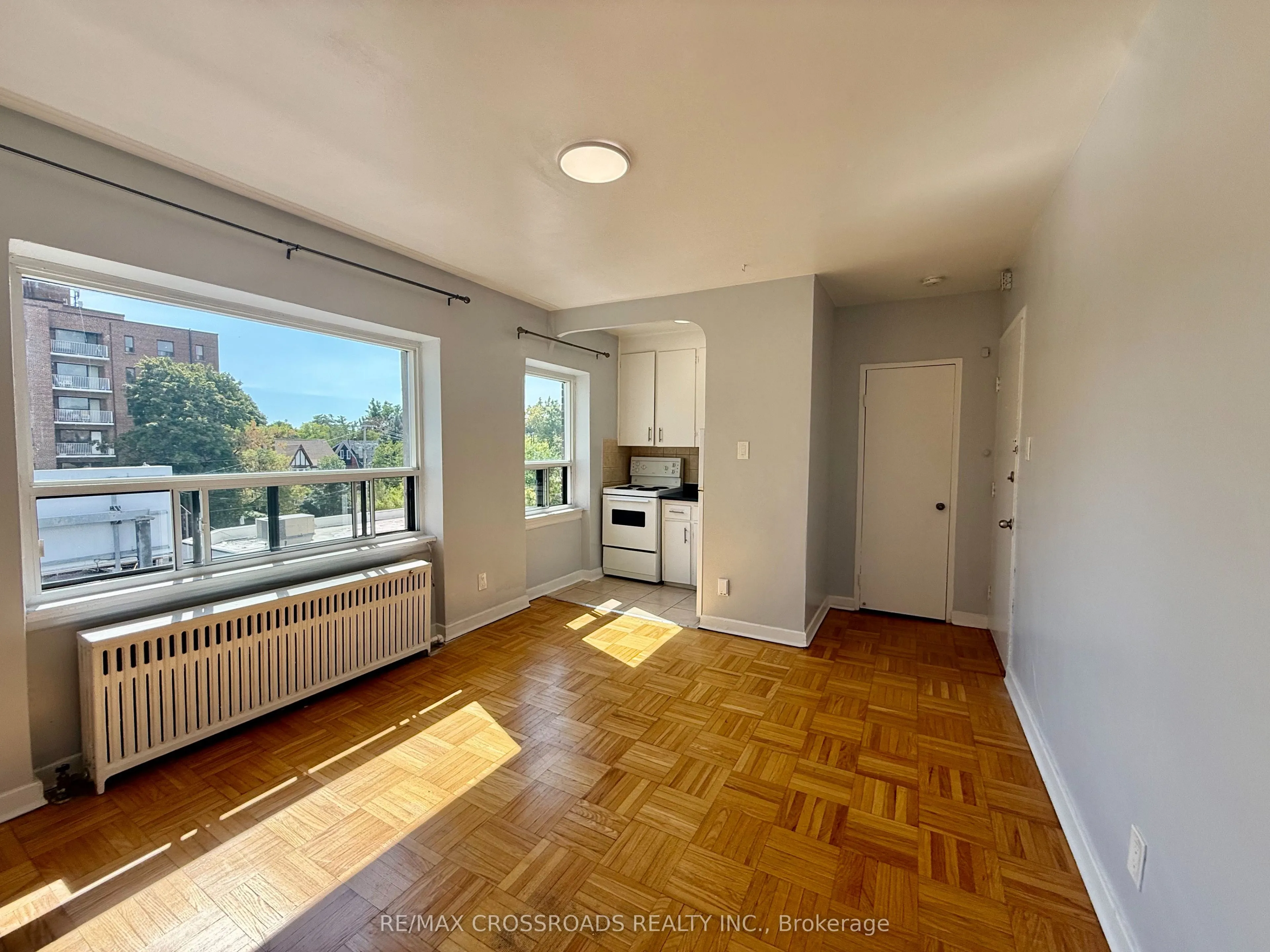 2770 Yonge Street, #313