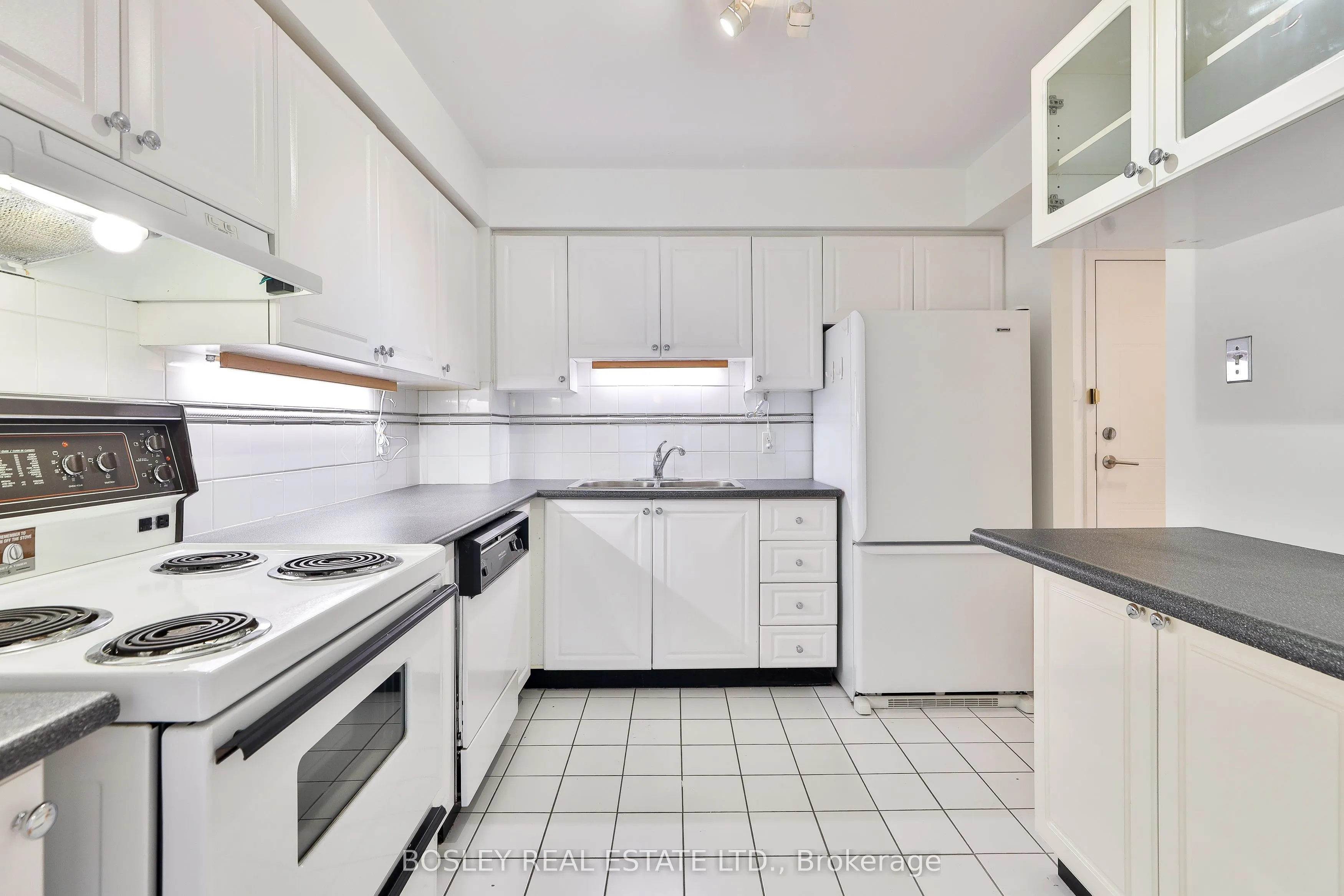 928 Millwood Road, #306