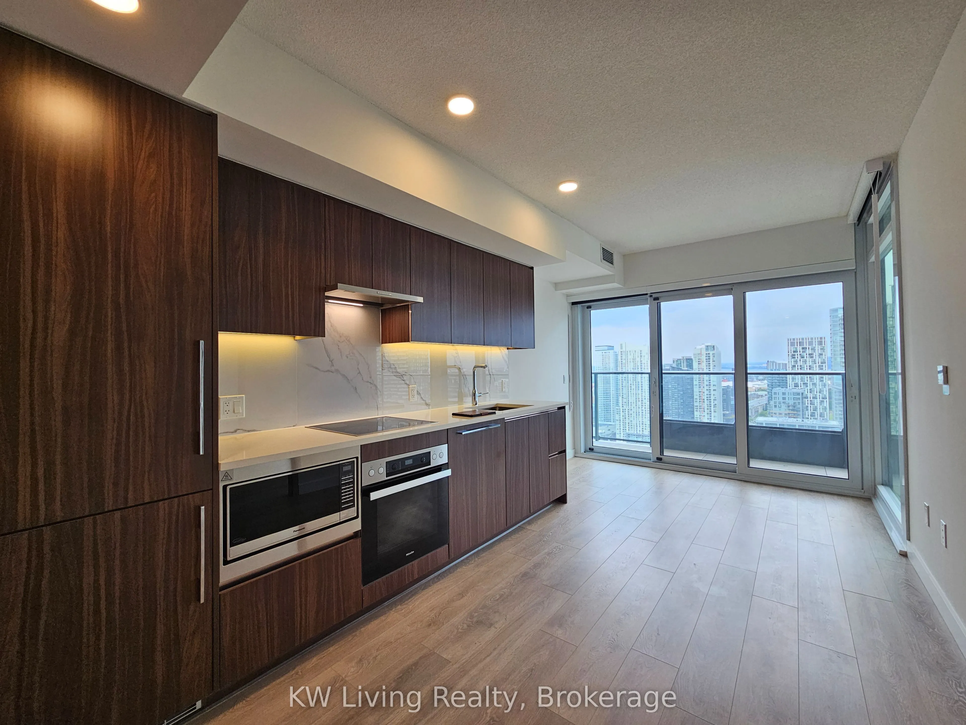 3 Concord Cityplace Way, #3615