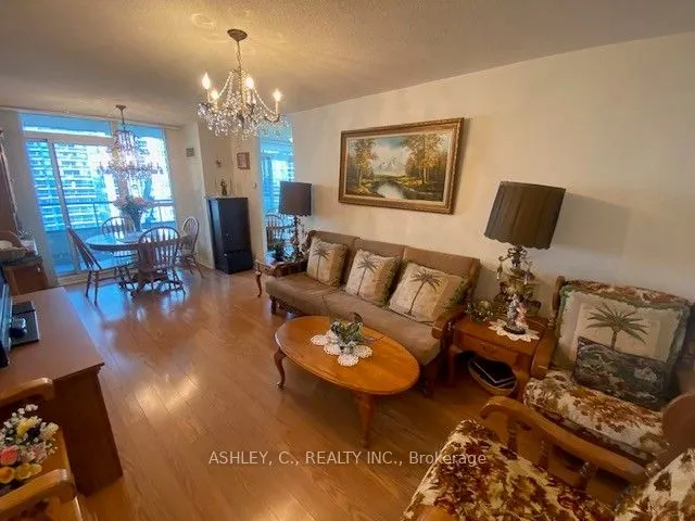 23 Hollywood Avenue E, #1602