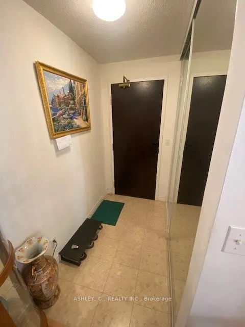 23 Hollywood Avenue E, #1602
