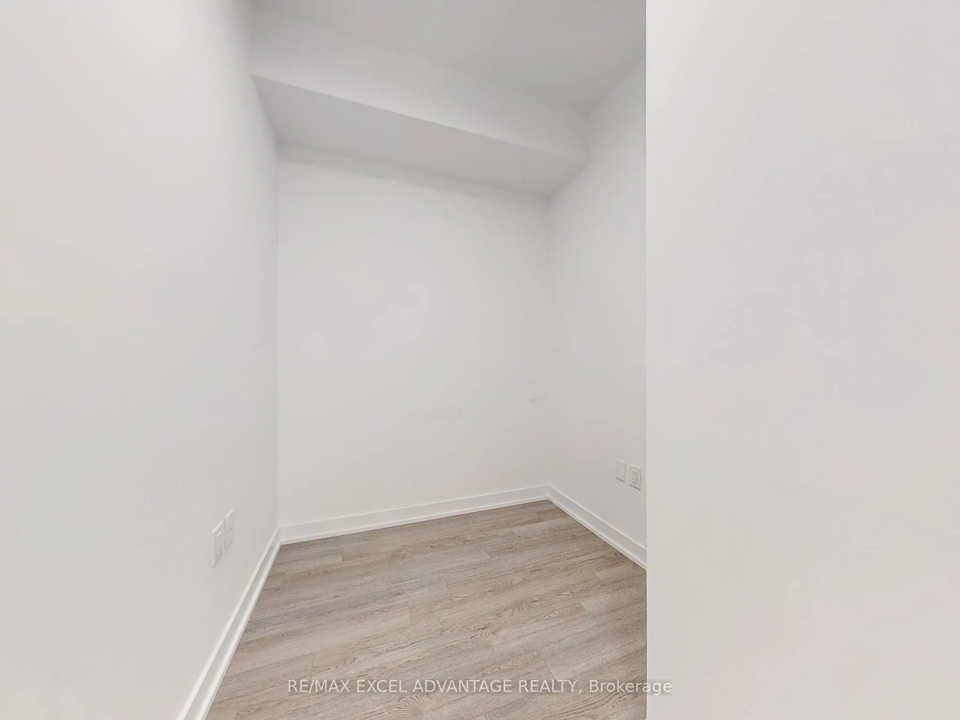357 King Street W, #1206