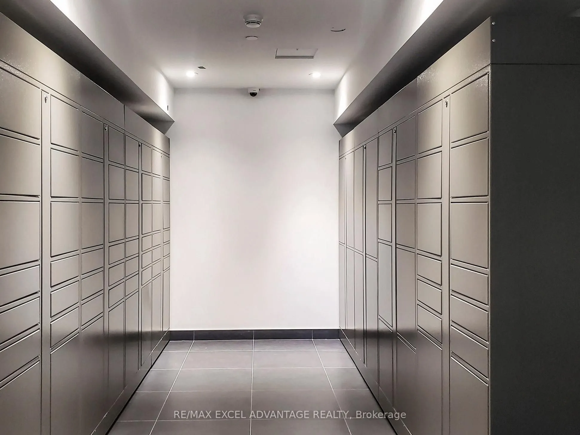 357 King Street W, #1206