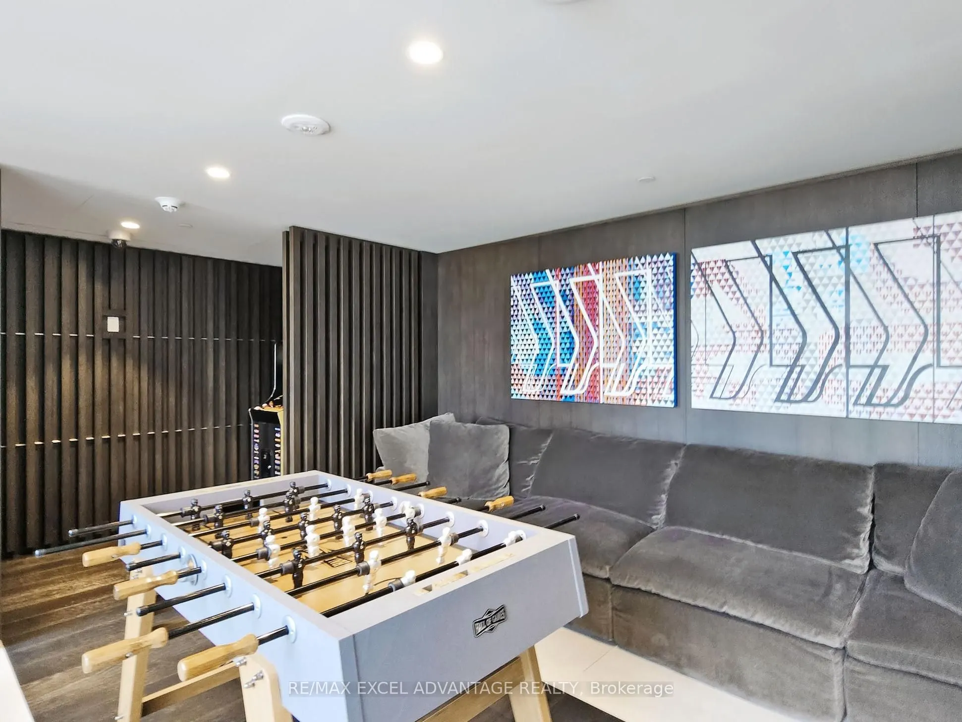138 Downes Street, #6901